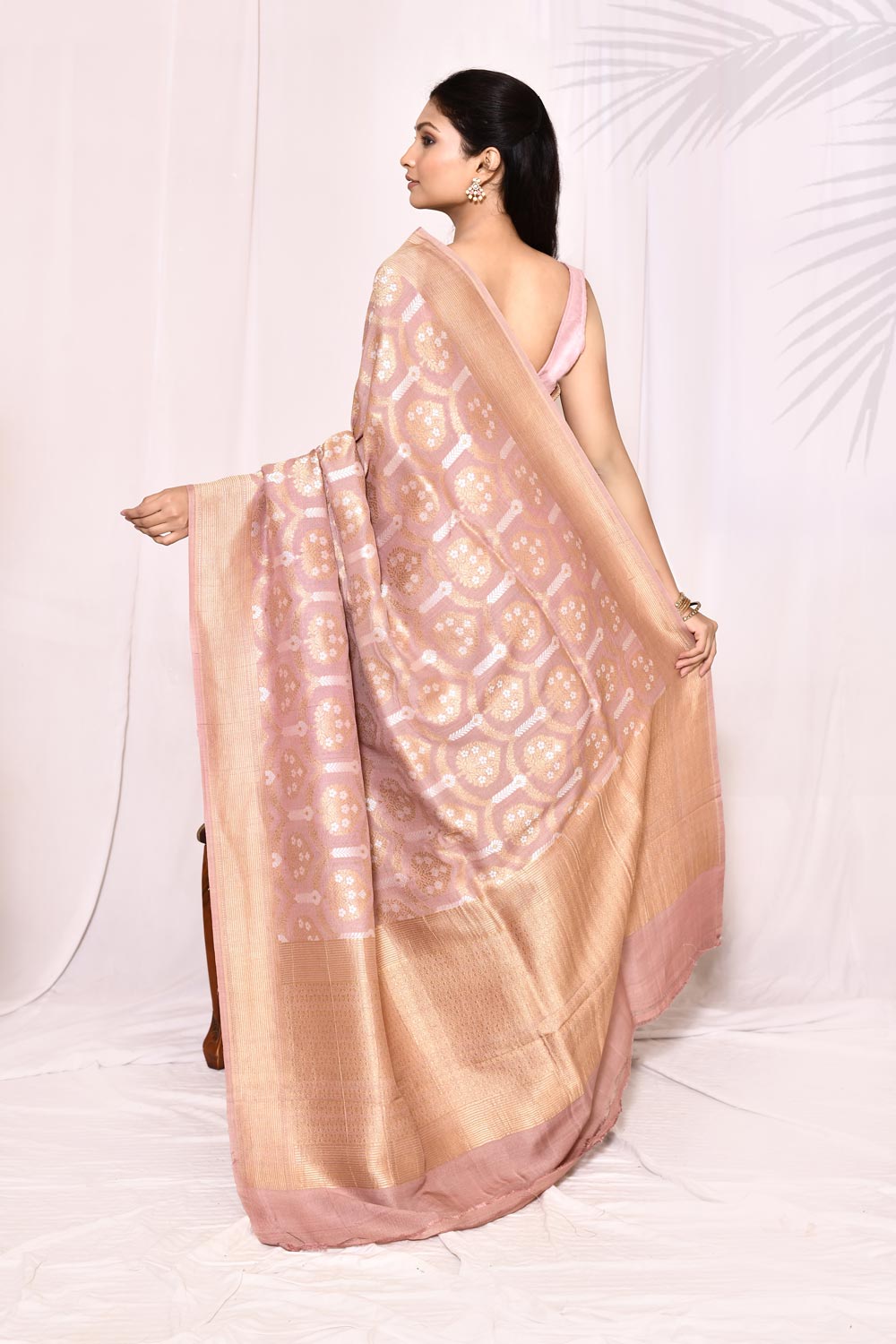 Old Rose Gold Pure Tussar Georgette Silk Banarasi Handloom Silk Saree Old Rose Gold Pure Tussar Georgette Silk Banarasi Handloom Silk Saree