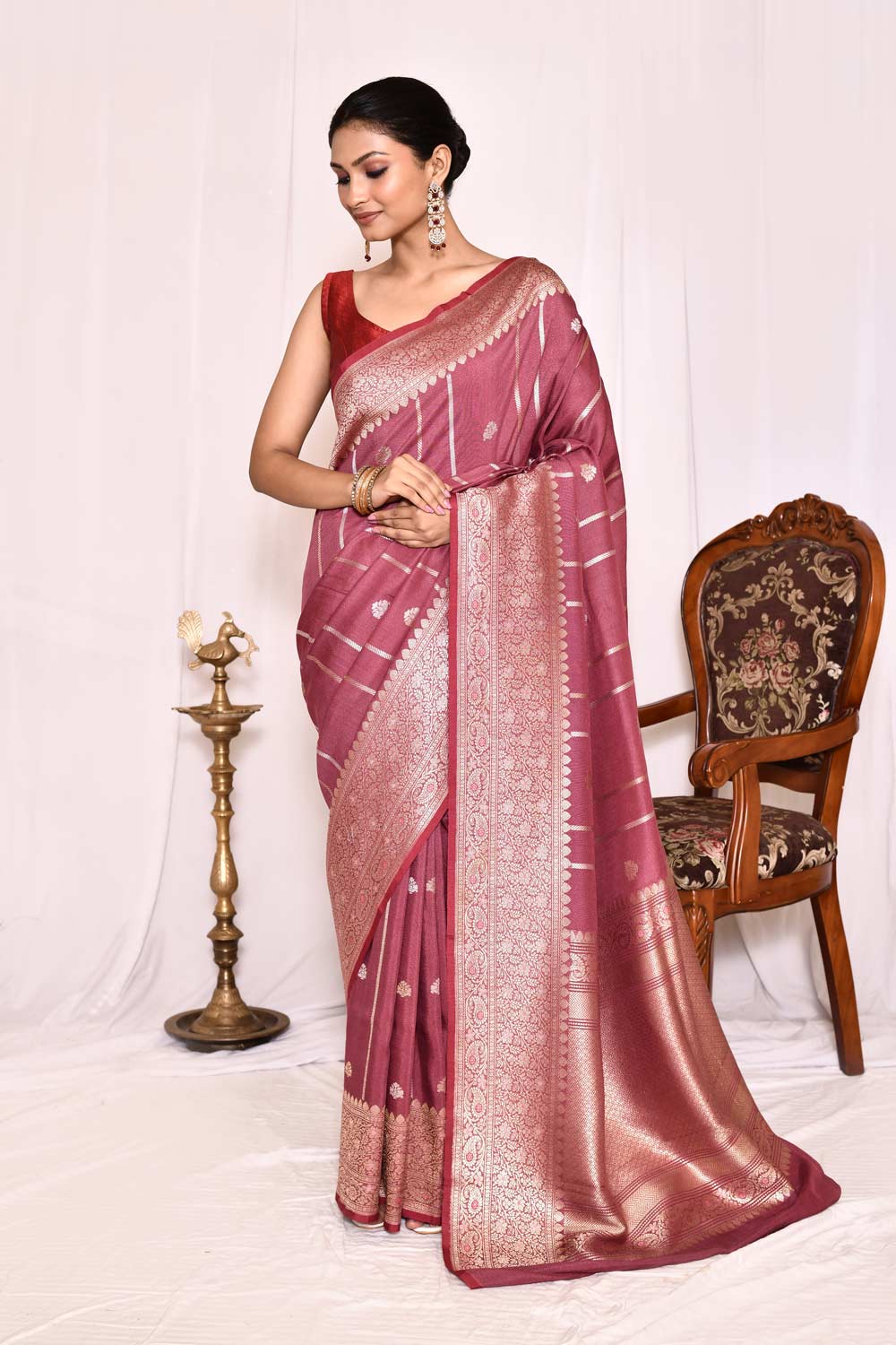Mauve Pure Tussar Georgette Silk Banarasi Handloom Silk Saree Mauve Pure Tussar Georgette Silk Banarasi Handloom Silk Saree