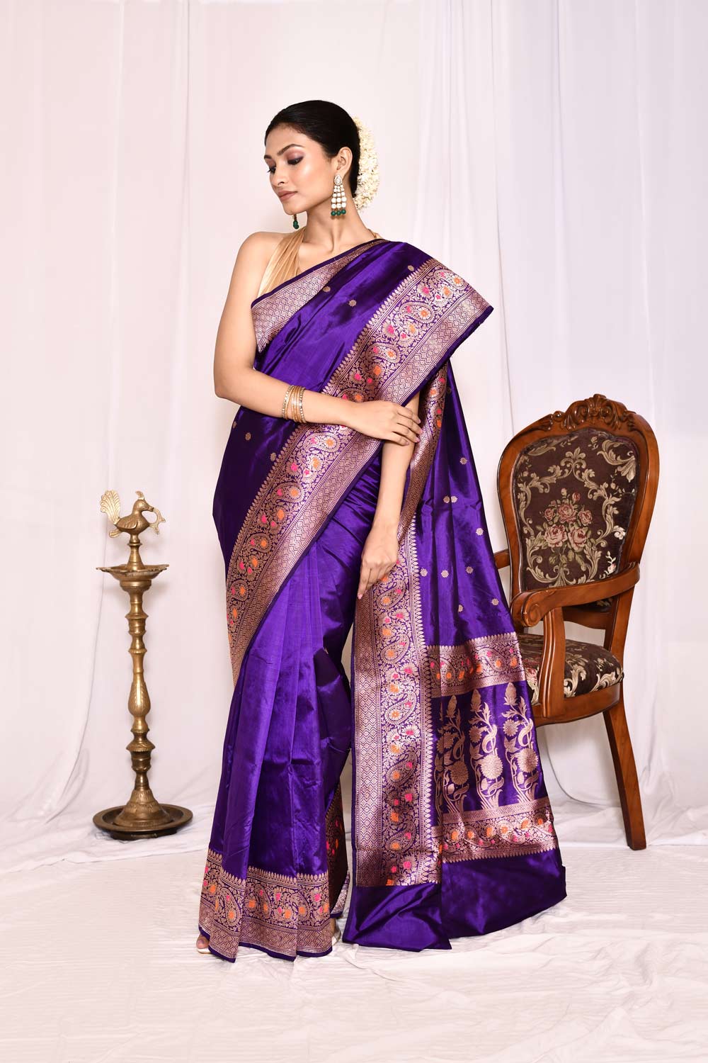 Voilet Pure Katan Silk Banarasi Handloom Silk Saree Voilet Pure Katan Silk Banarasi Handloom Silk Saree