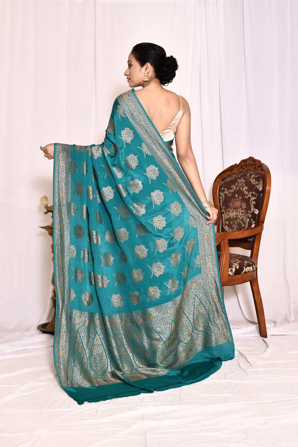 Teal Blue Pure Crepe Georgette Banarasi Handloom Silk Saree Teal Blue Pure Crepe Georgette Banarasi Handloom Silk Saree