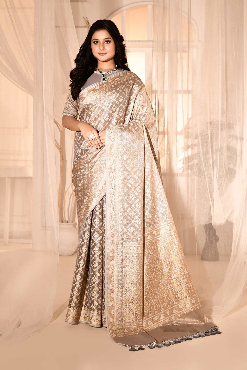 Silver Grey Banarasi Tissue Handloom Saree Silver Grey Banarasi Tissue Handloom Saree