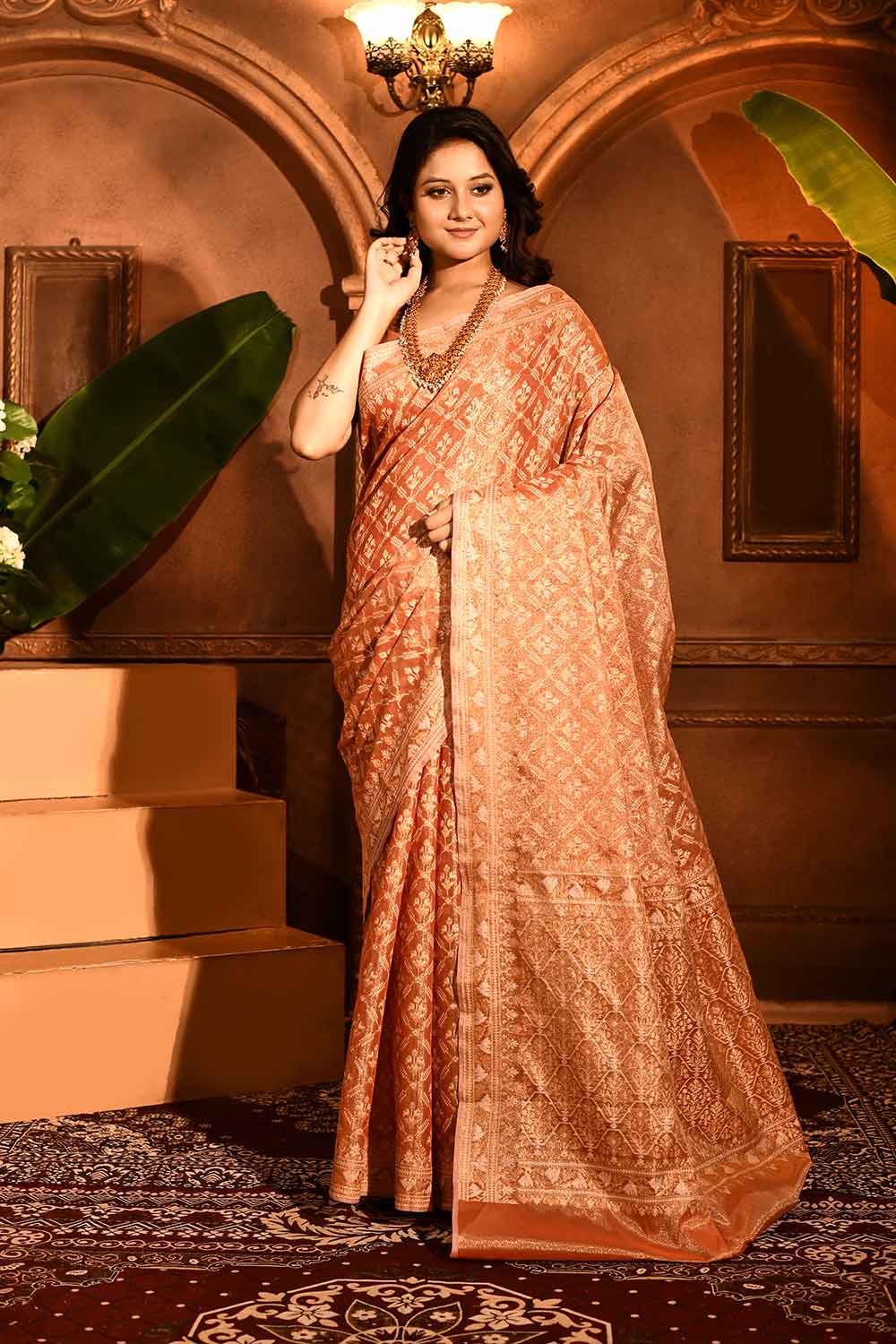Coral Peach Banarasi Tissue Handloom Sarees Coral Peach Banarasi Tissue Handloom Sarees