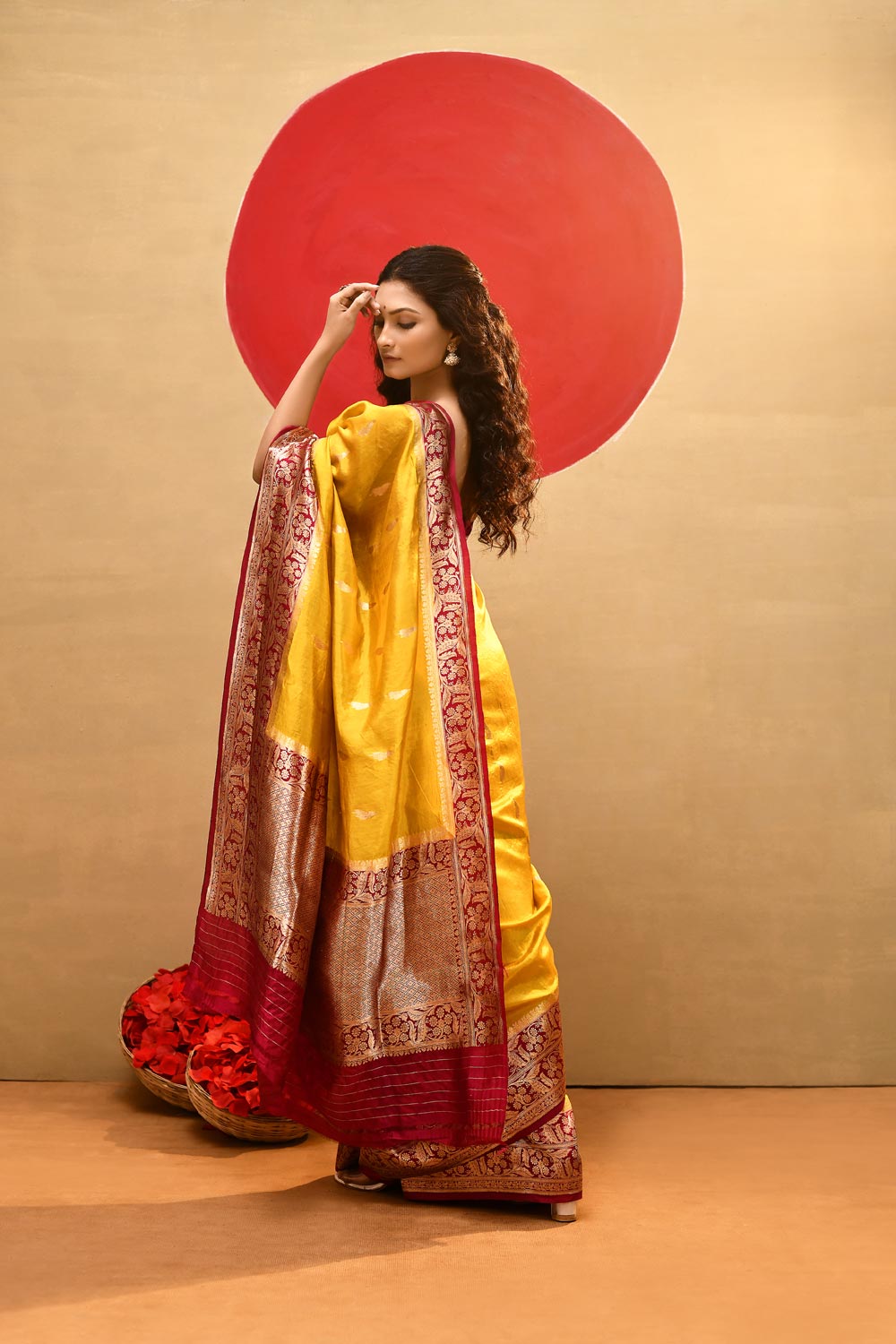 Mustard Yellow-Rani Pure Katan Silk Banarasi Handloom Saree Mustard Yellow-Rani Pure Katan Silk Banarasi Handloom Saree