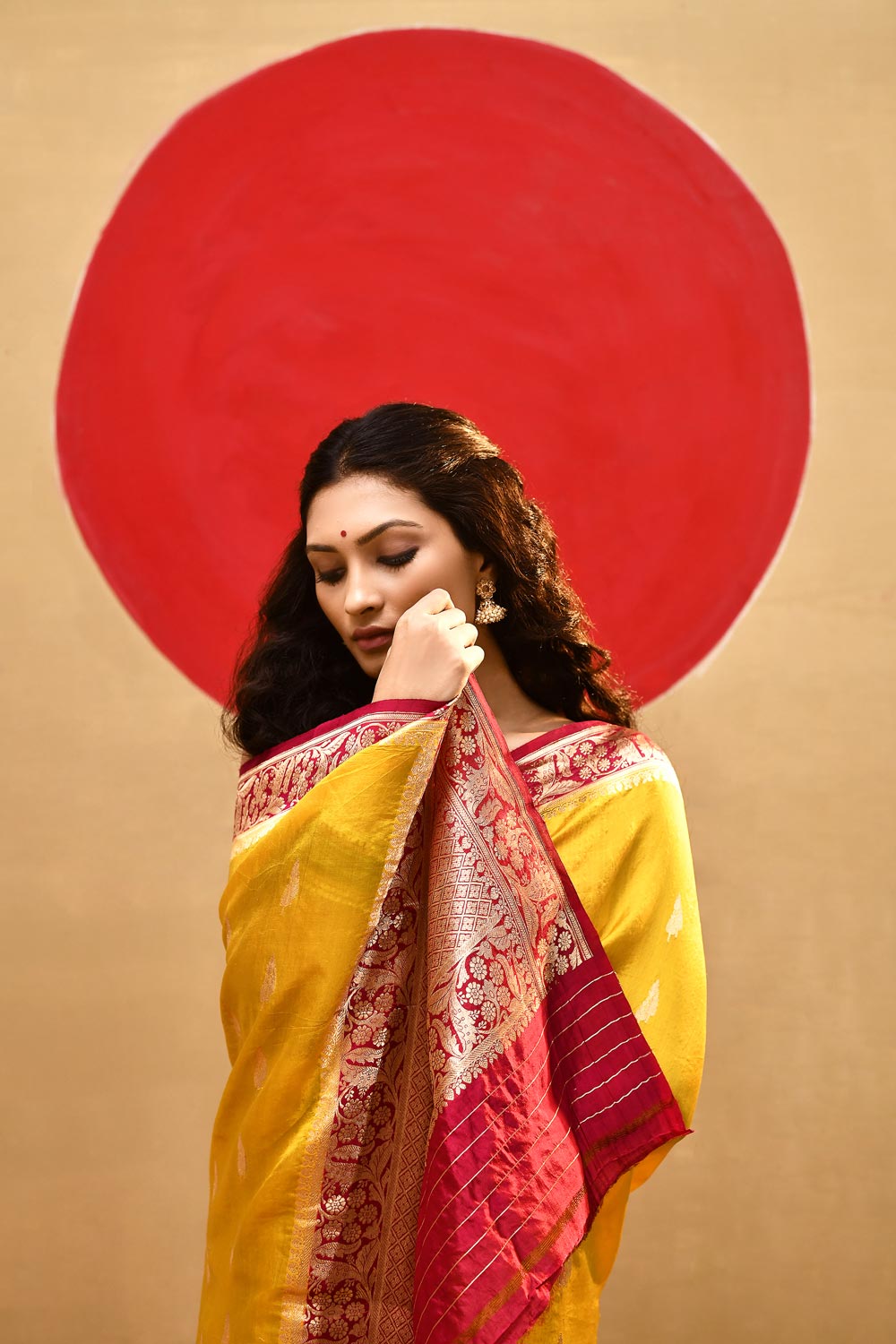 Mustard Yellow-Rani Pure Katan Silk Banarasi Handloom Saree Mustard Yellow-Rani Pure Katan Silk Banarasi Handloom Saree