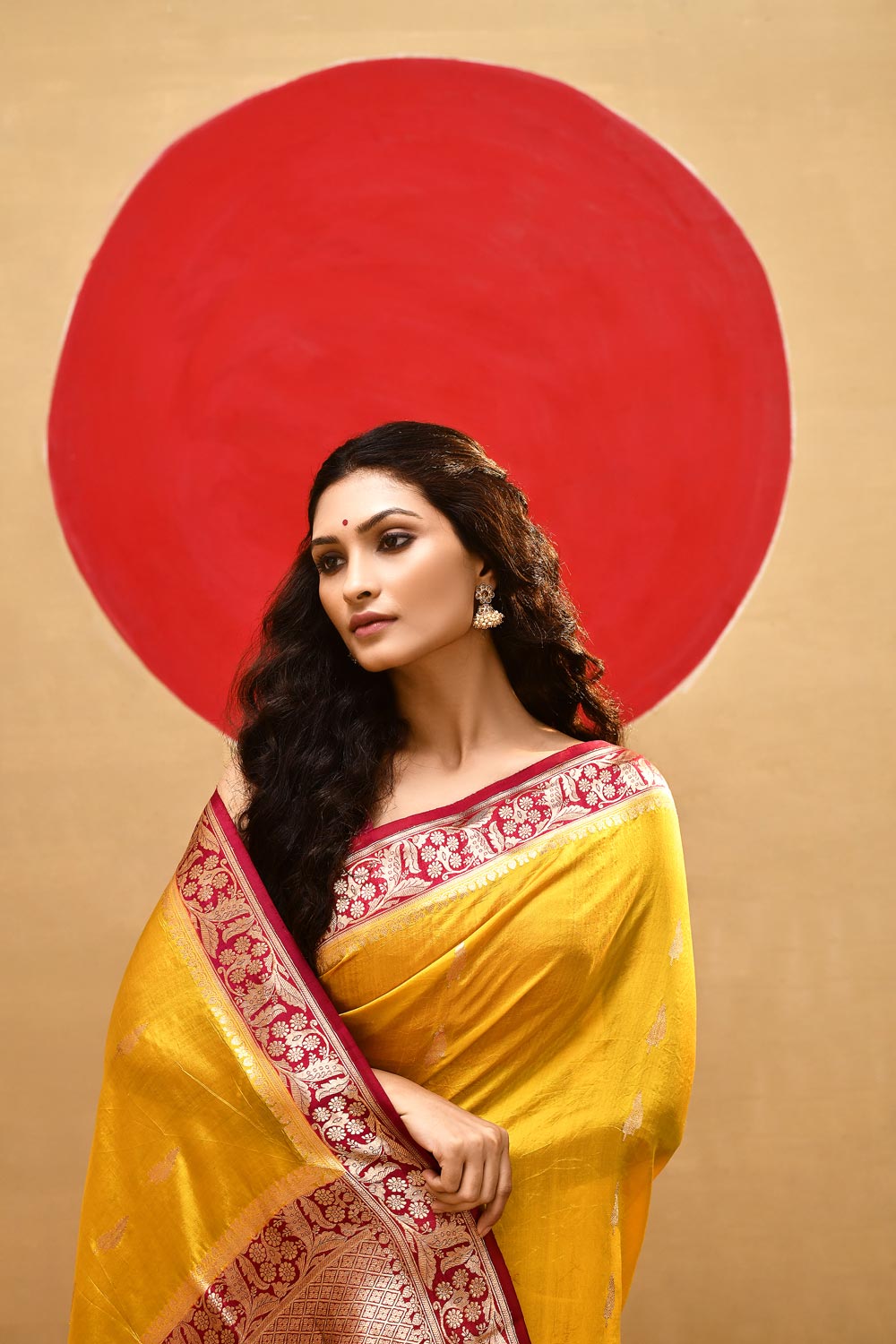 Mustard Yellow-Rani Pure Katan Silk Banarasi Handloom Saree Mustard Yellow-Rani Pure Katan Silk Banarasi Handloom Saree