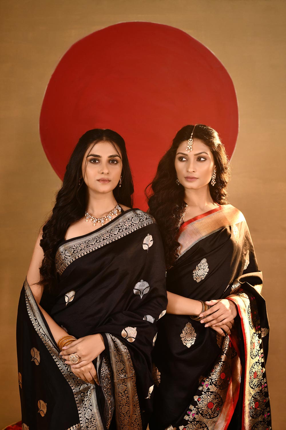 'Nandita' Black with Contrast Red On the Edge Pure Katan Silk Kadhua Meenakari Banarasi Handloom saree 'Nandita' Black with Contrast Red On the Edge Pure Katan Silk Kadhua Meenakari Banarasi Handloom saree