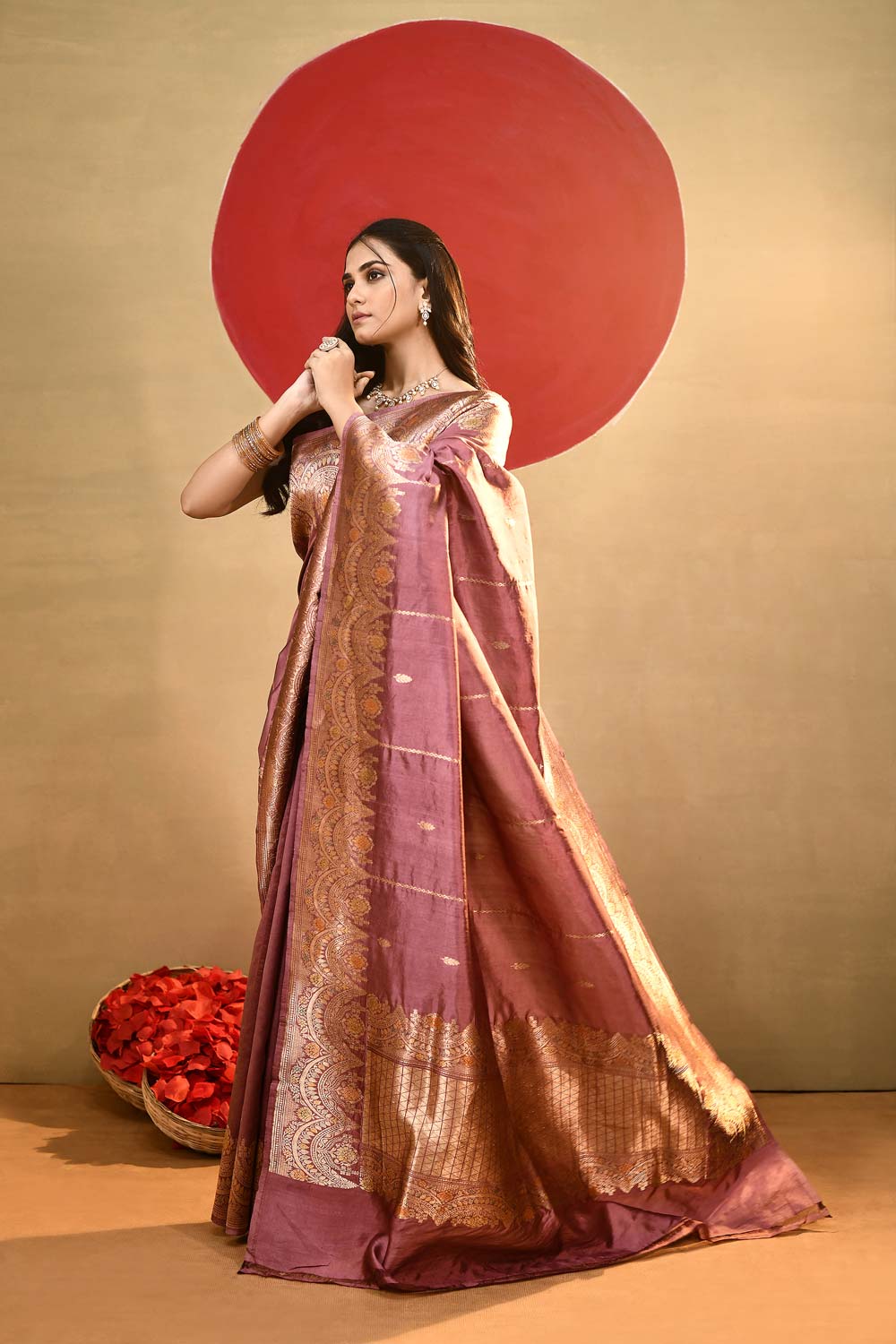 'Katha' Dusty Mauvish Pink Pure Katan Silk Kadhua Meenakari Banarasi Handloom Saree 'Katha' Dusty Mauvish Pink Pure Katan Silk Kadhua Meenakari Banarasi Handloom Saree