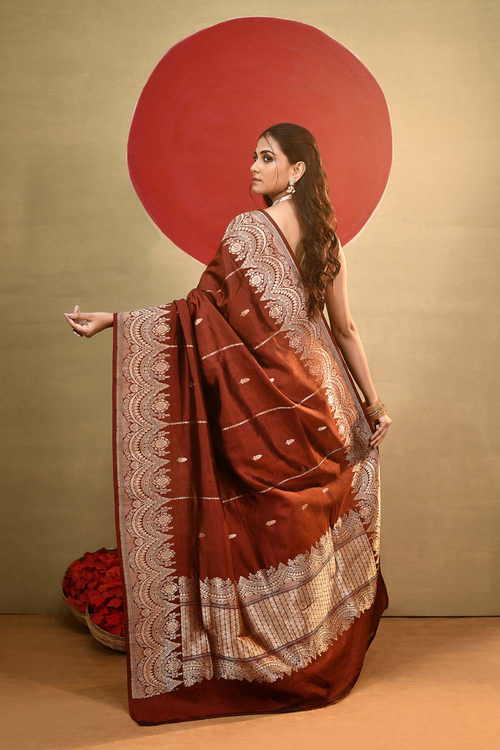 'Katha' Rust Brown Pure Katan Silk kadhua Meenakari Banarasi Handloom Saree 'Katha' Rust Brown Pure Katan Silk kadhua Meenakari Banarasi Handloom Saree