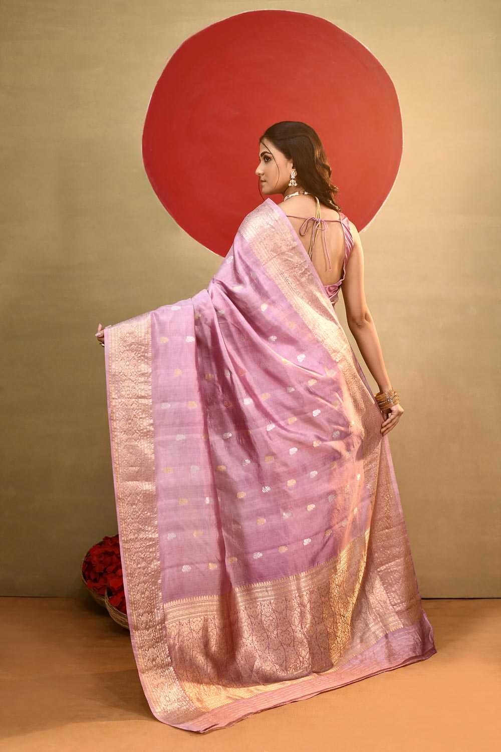 'Roop' Lilac Pure Katan Banarasi Handloom Saree 'Roop' Lilac Pure Katan Banarasi Handloom Saree