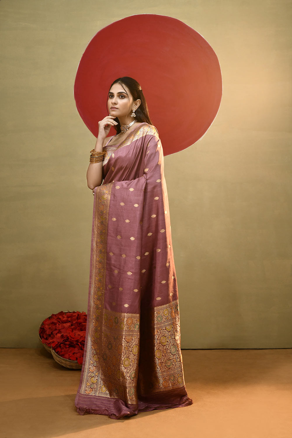 Lilac Pure Katan Silk kadhua Meenakari Banarasi Handloom Saree Lilac Pure Katan Silk kadhua Meenakari Banarasi Handloom Saree