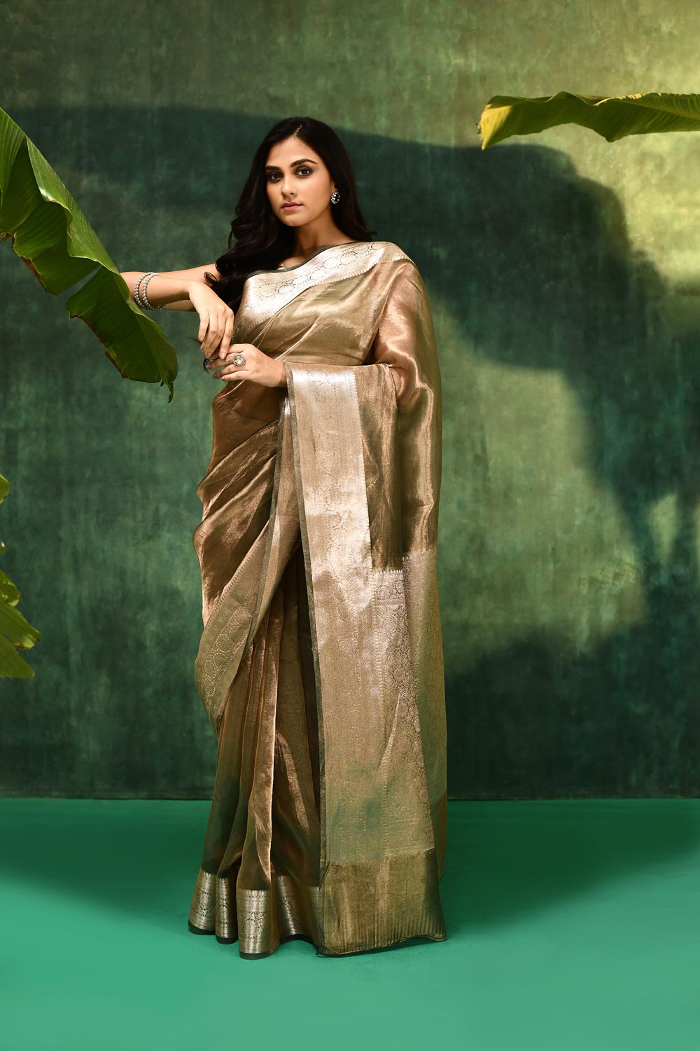 'Noor' Silver Deep Green Pure Diamond Iktara Tissue Banarasi Handloom Saree 'Noor' Silver Deep Green Pure Diamond Iktara Tissue Banarasi Handloom Saree