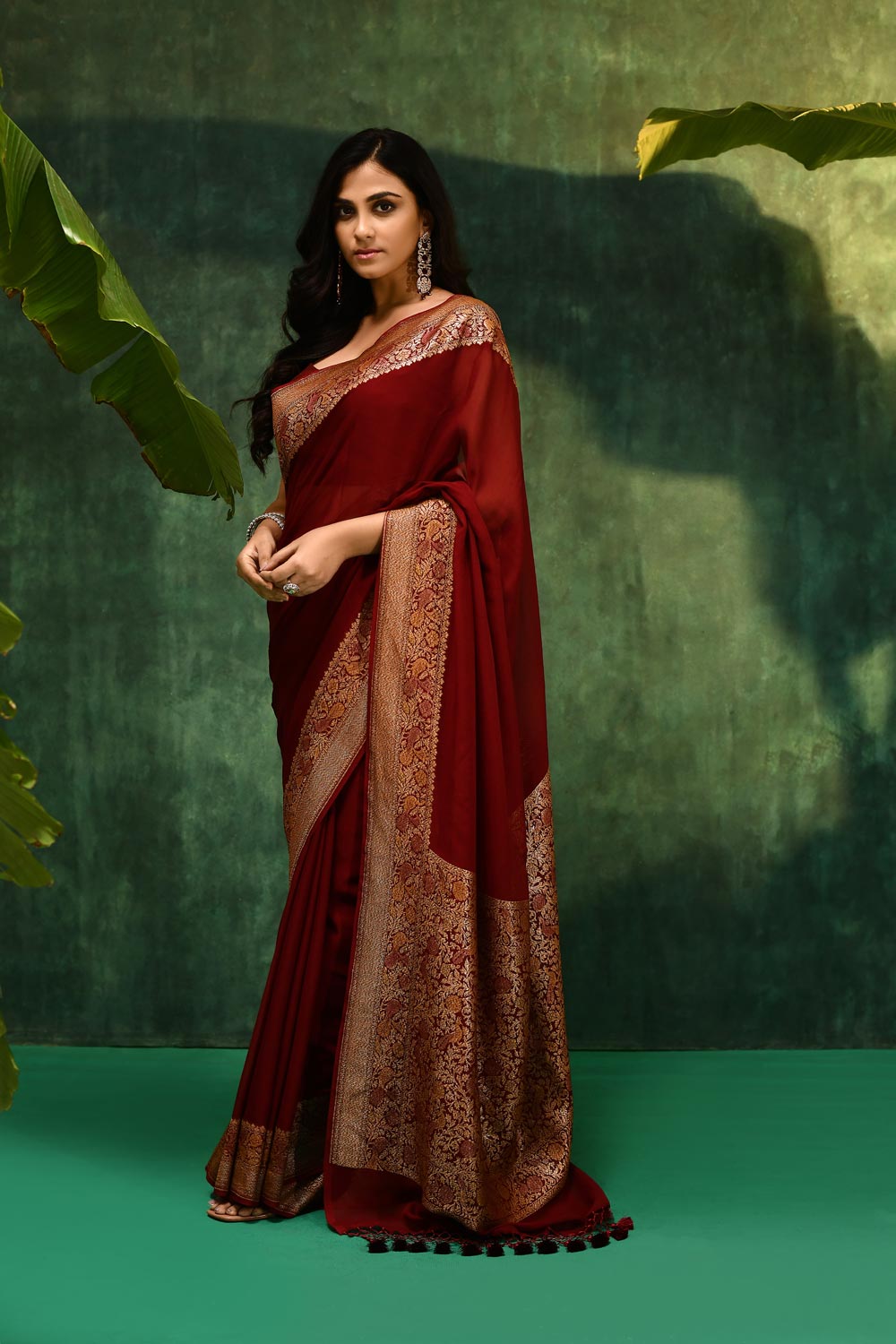 'Pride of Kashi' Shikargah Elegance Royal Maroon Pure Khaddi Georgette Banarasi Handloom Saree 'Pride of Kashi' Shikargah Elegance Royal Maroon Pure Khaddi Georgette Banarasi Handloom Saree
