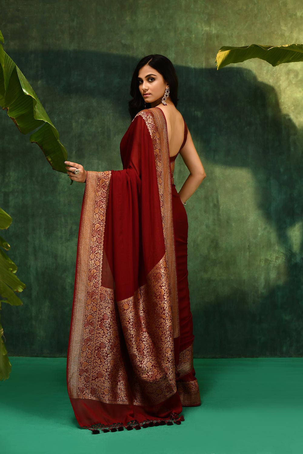 'Pride of Kashi' Shikargah Elegance Royal Maroon Pure Khaddi Georgette Banarasi Handloom Saree 'Pride of Kashi' Shikargah Elegance Royal Maroon Pure Khaddi Georgette Banarasi Handloom Saree