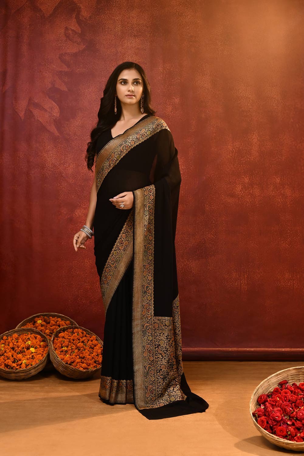 Pride of Kashi ‘Shikargah Elegance’ Black Pure Khaddi Georgette Banarasi Handloom Saree Pride of Kashi ‘Shikargah Elegance’ Black Pure Khaddi Georgette Banarasi Handloom Saree