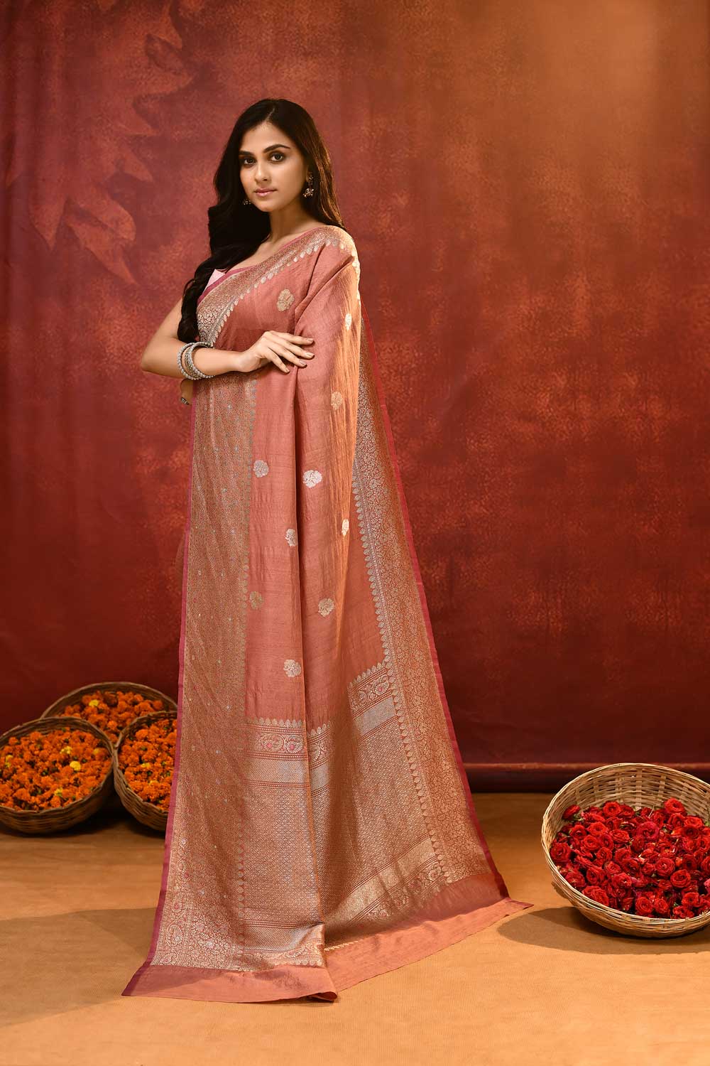 'Jasmine' Rose Pink Pure Tussar Banarasi Handloom Saree 'Jasmine' Rose Pink Pure Tussar Banarasi Handloom Saree