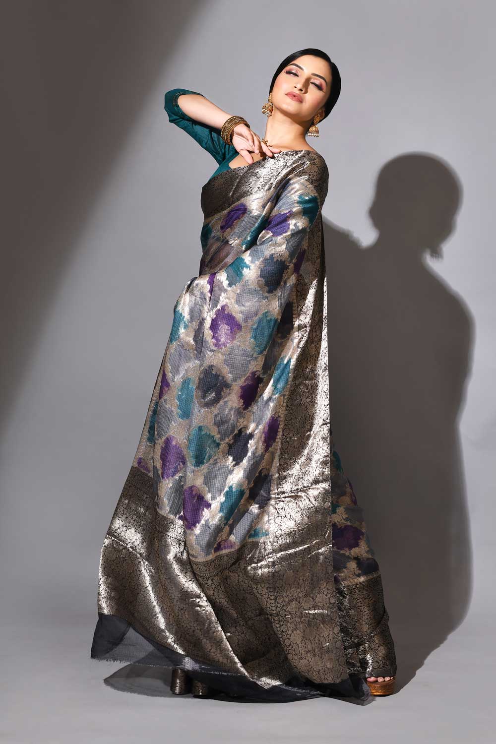 Rangkat Pure Kota Check Banarasi Handloom Saree Rangkat Pure Kota Check Banarasi Handloom Saree