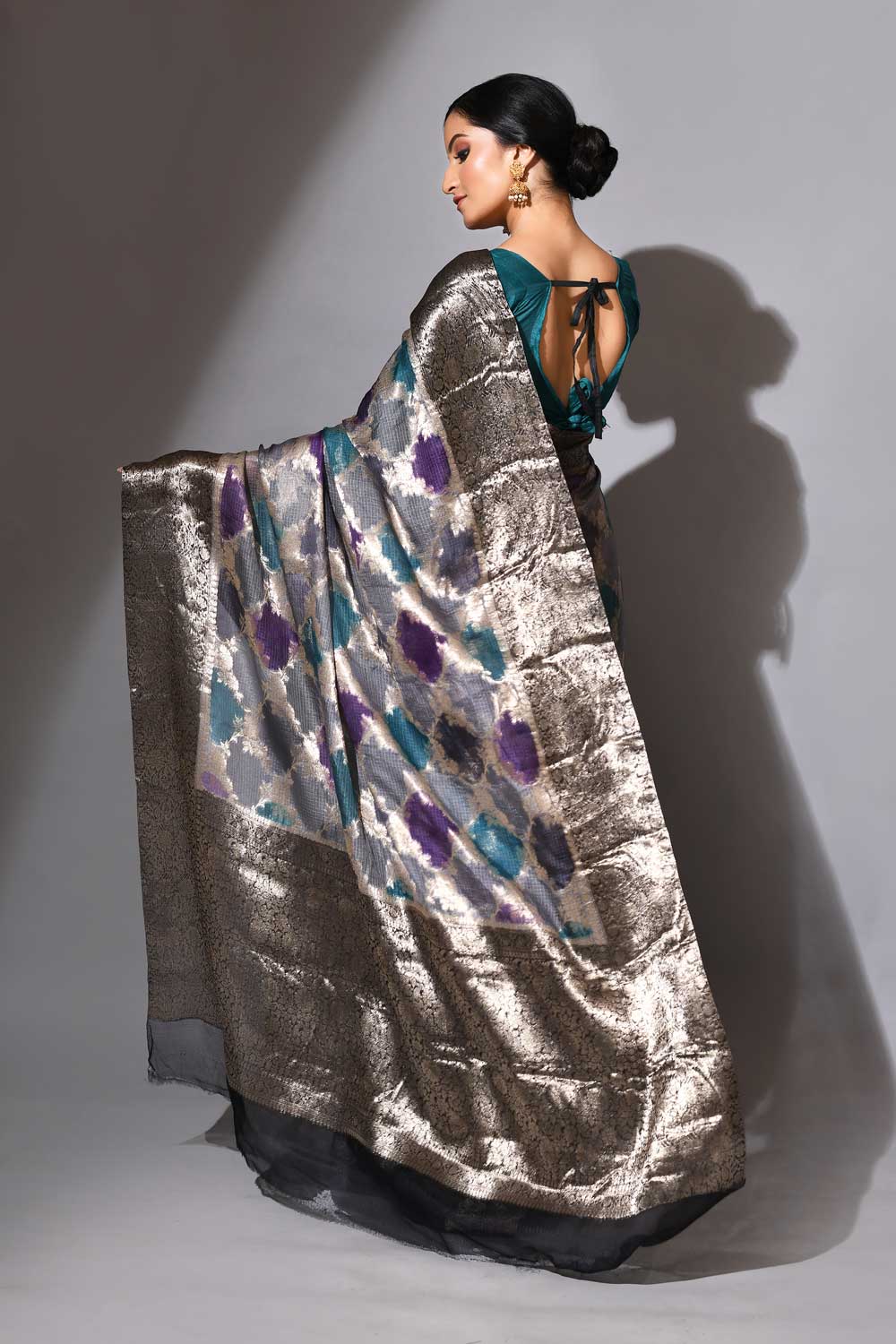 Rangkat Pure Kota Check Banarasi Handloom Saree Rangkat Pure Kota Check Banarasi Handloom Saree