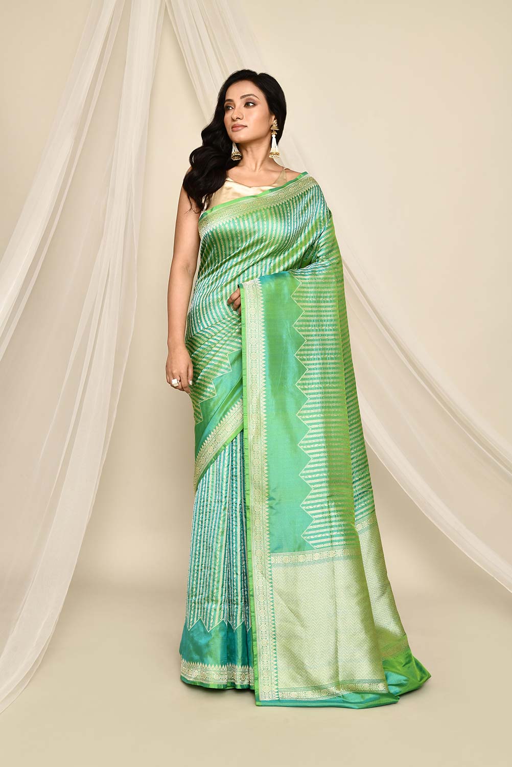 'Classic Lime Breeze' Pure Katan Silk Banarasi Handloom Saree 'Classic Lime Breeze' Pure Katan Silk Banarasi Handloom Saree
