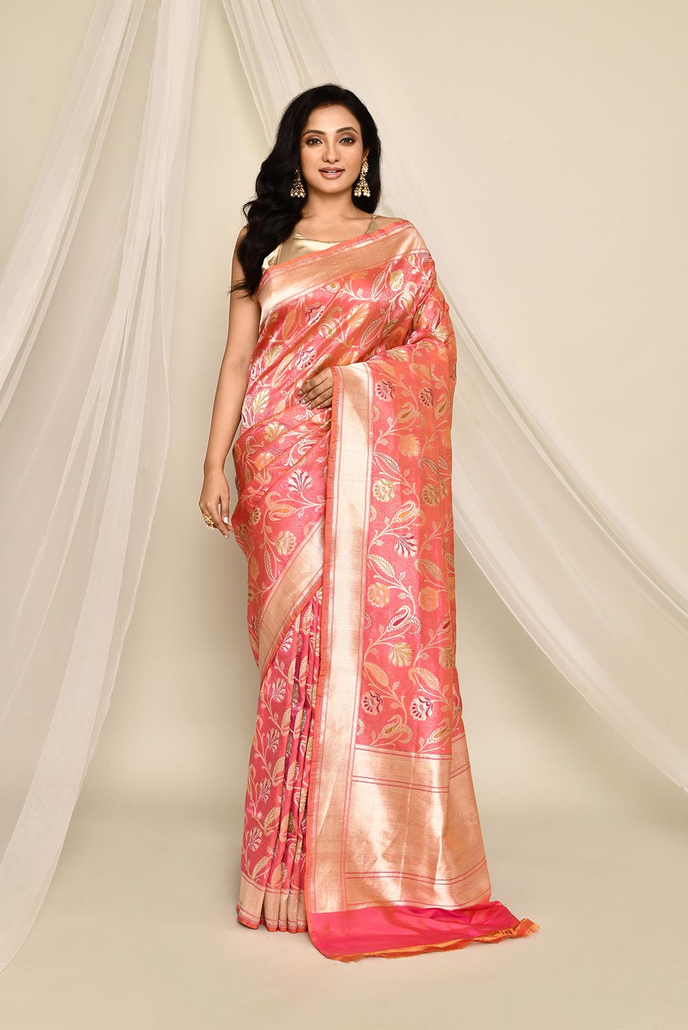 'Nirja' Orange - Pink Pure Katan Silk Tanchoi Meenakari Jaal Banarasi Handloom Saree 'Nirja' Orange - Pink Pure Katan Silk Tanchoi Meenakari Jaal Banarasi Handloom Saree