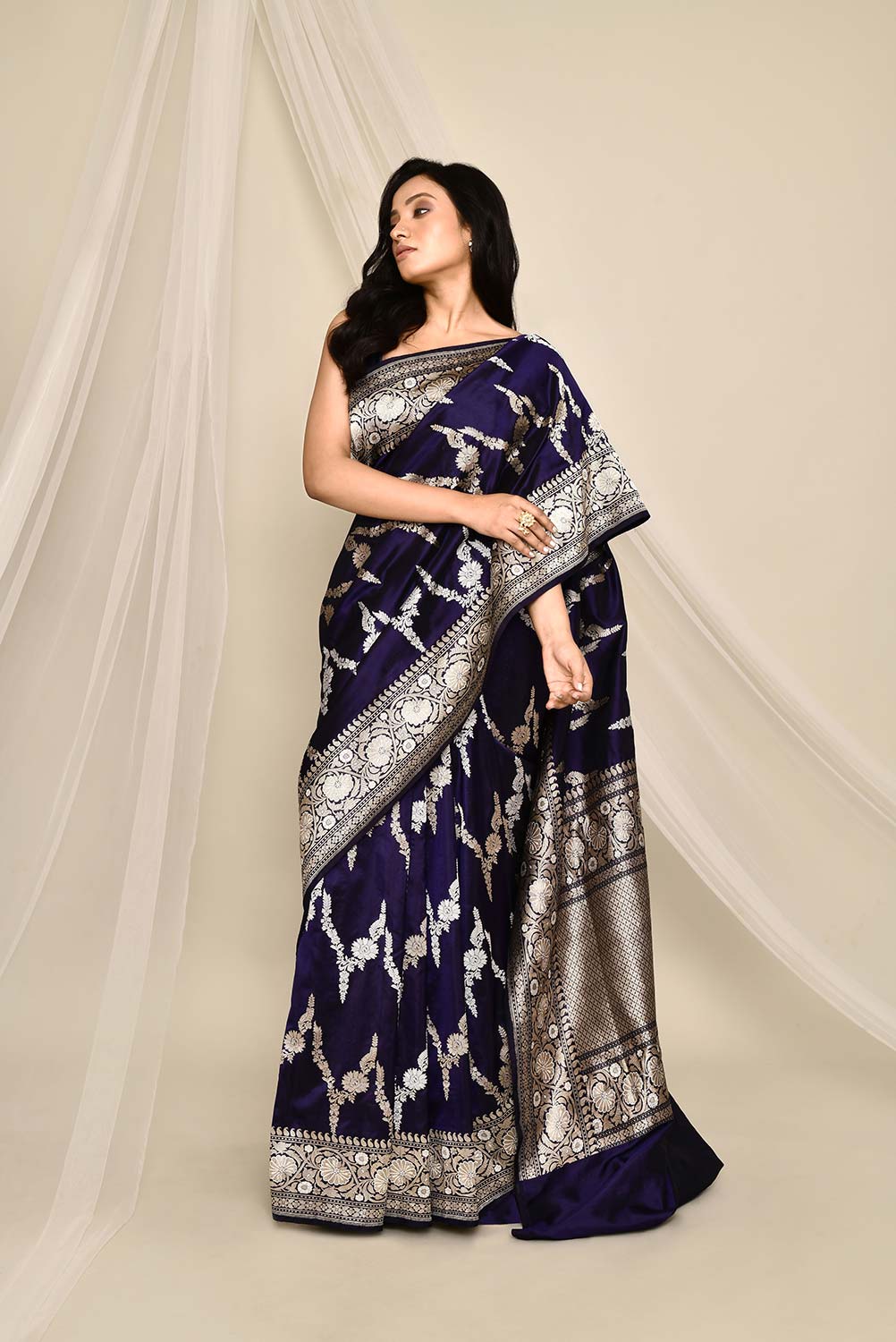 'Noor' Deep Navy Purple Blue Pure Katan Silk Banarasi Handloom Saree 'Noor' Deep Navy Purple Blue Pure Katan Silk Banarasi Handloom Saree
