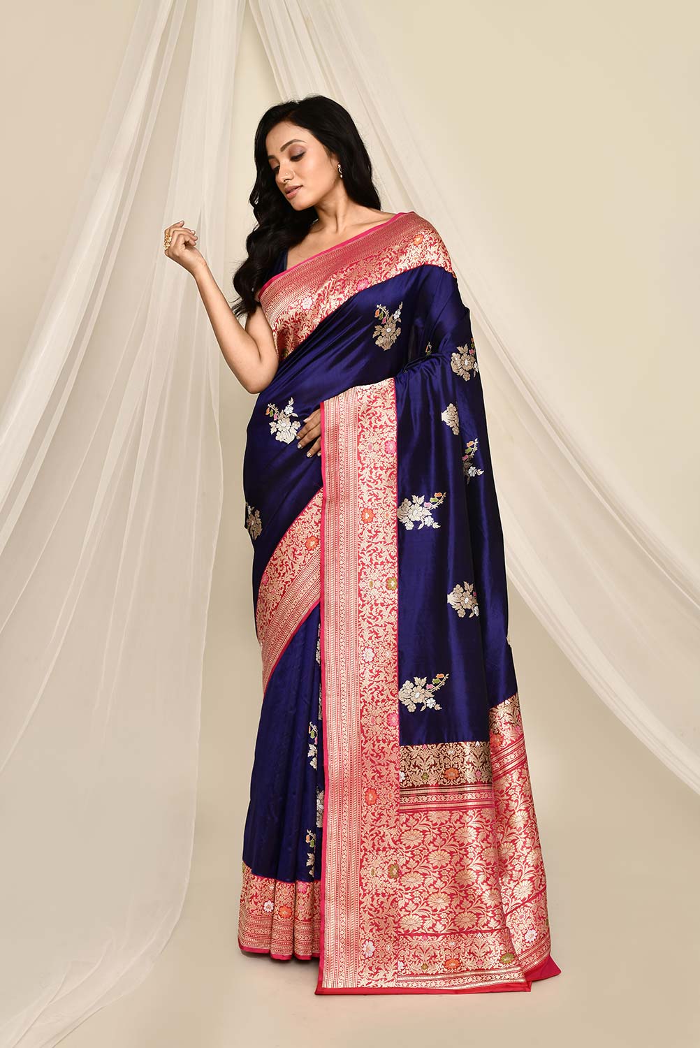 'Tara' Pure Katan Silk Kadhua Meenakari Banarasi Handloom Saree 'Tara' Pure Katan Silk Kadhua Meenakari Banarasi Handloom Saree