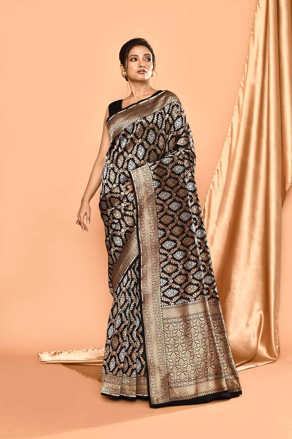 'Alankrita' Pure Katan Silk Banarasi Handloom Saree 'Alankrita' Pure Katan Silk Banarasi Handloom Saree