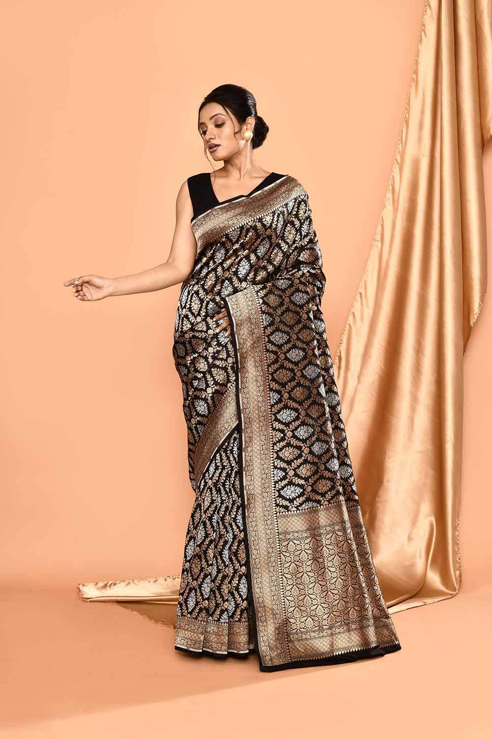 'Alankrita' Pure Katan Silk Banarasi Handloom Saree 'Alankrita' Pure Katan Silk Banarasi Handloom Saree