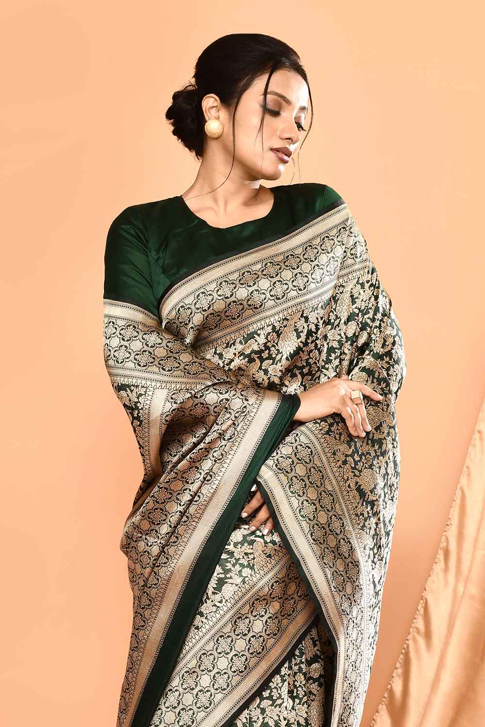 'Pride of Kashi' Bottle Green Pure Katan Silk Banarasi Shikaargah Kadhua Jangla Handloom Saree 'Pride of Kashi' Bottle Green Pure Katan Silk Banarasi Shikaargah Kadhua Jangla Handloom Saree