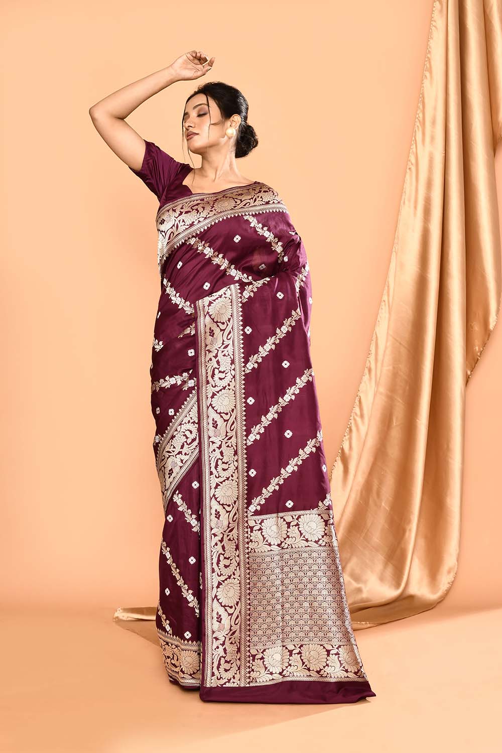'Deep Purple' Pure Katan Silk Kadhua Banarasi Handloom Saree 'Deep Purple' Pure Katan Silk Kadhua Banarasi Handloom Saree
