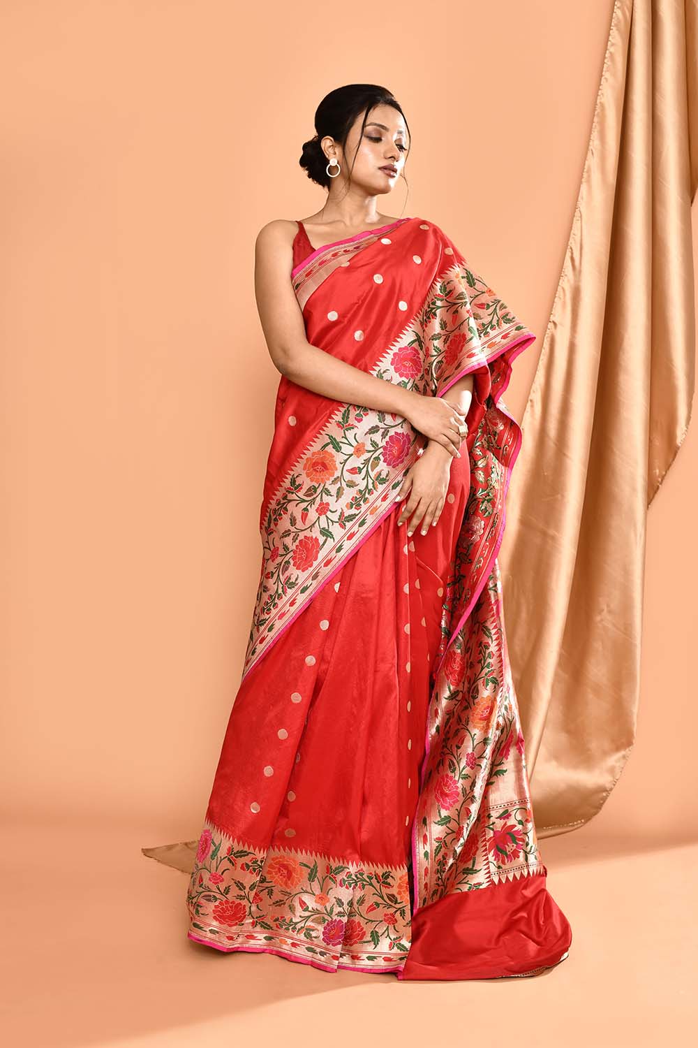 'Nazakat' Pure Katan Silk Banarasi Handloom Saree with Paithani Border 'Nazakat' Pure Katan Silk Banarasi Handloom Saree with Paithani Border