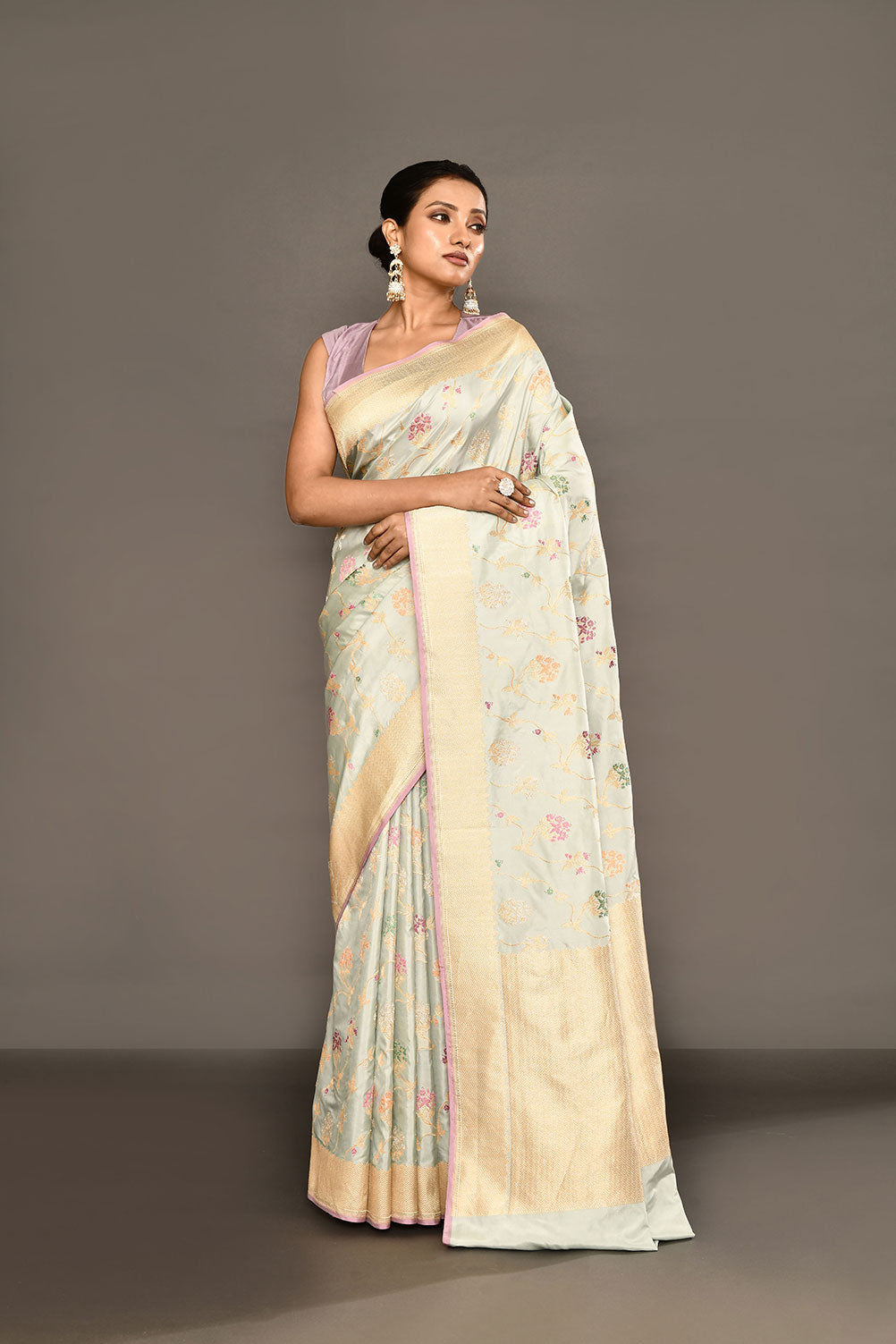 'Afsana' Subtle Tranquil Blue Pure Katan Silk Banarasi Handloom Saree 'Afsana' Subtle Tranquil Blue Pure Katan Silk Banarasi Handloom Saree