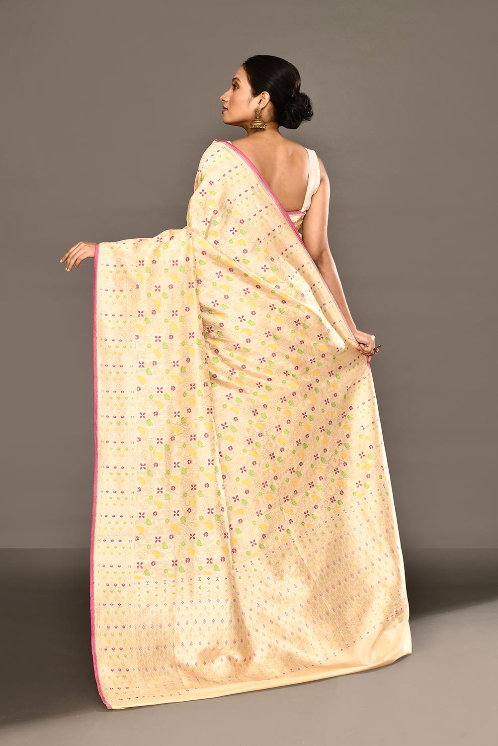 'Shuchi' Off - White Pure Katan Silk Banarasi Handloom Saree with all Over Meenakari Jaal 'Shuchi' Off - White Pure Katan Silk Banarasi Handloom Saree with all Over Meenakari Jaal