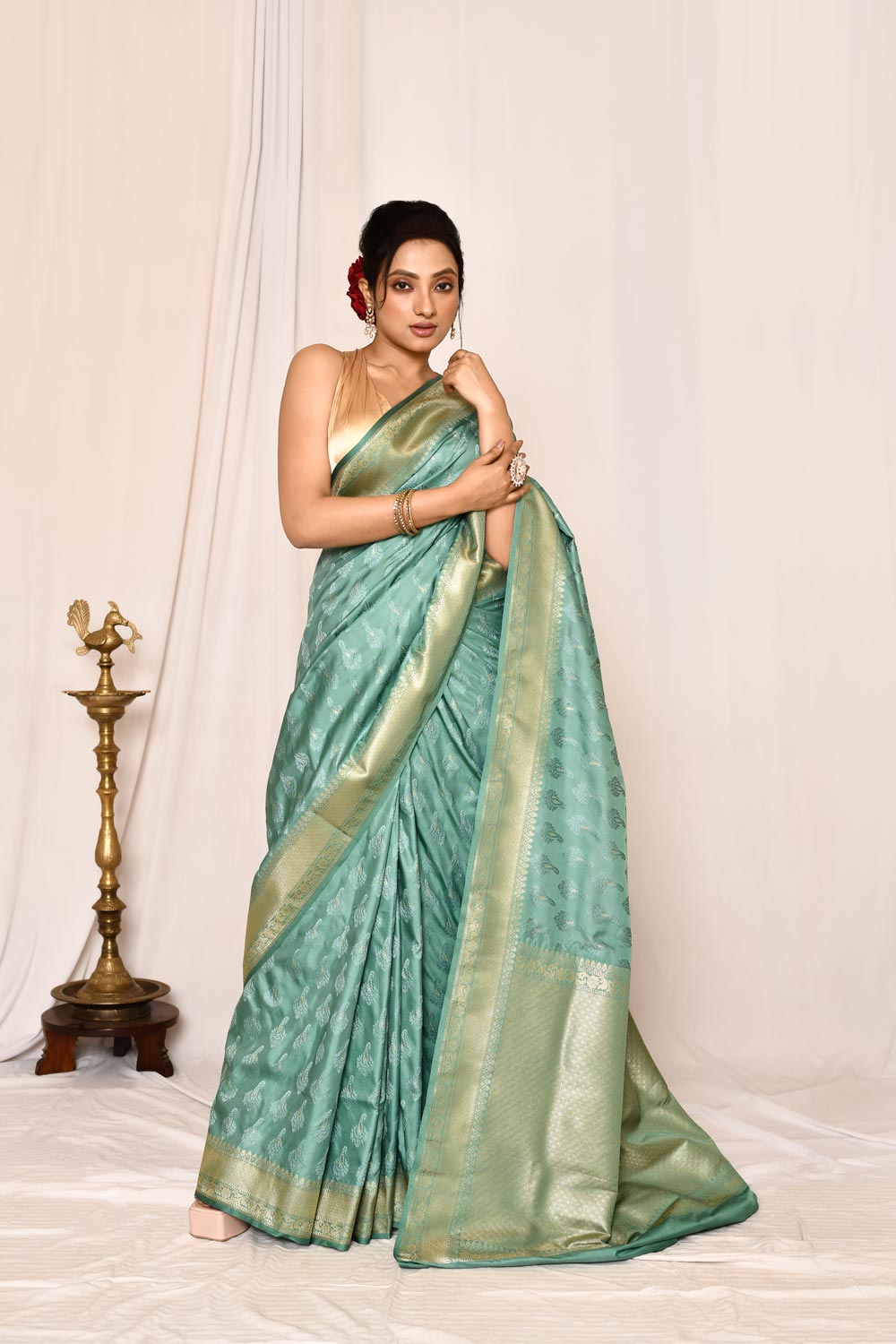 Dusty Green Semi Katan Mushru Satin Banarasi Handloom Saree Dusty Green Semi Katan Mushru Satin Banarasi Handloom Saree
