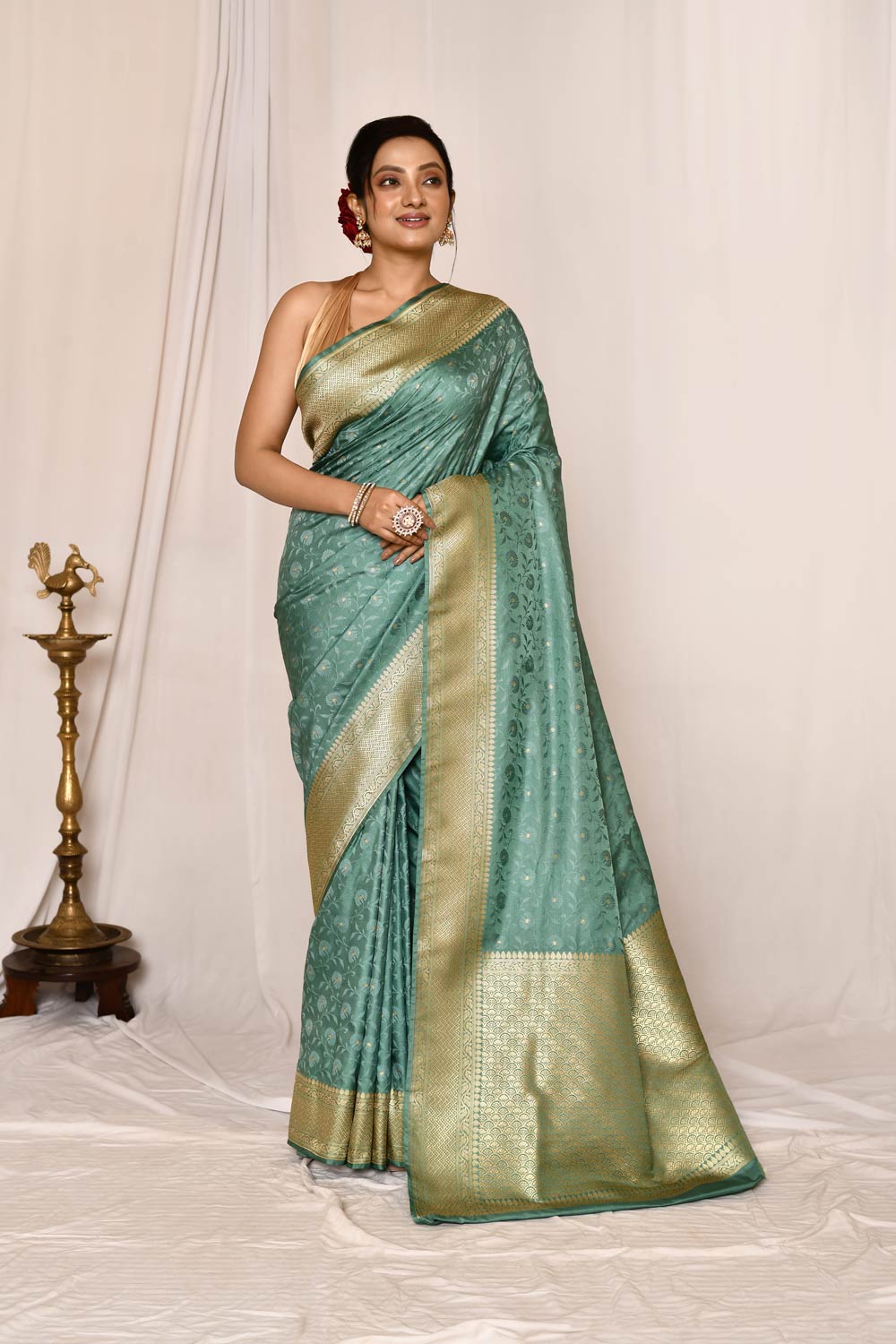 Dusty Green Semi Katan Mushru Satin Banarasi Handloom Saree Dusty Green Semi Katan Mushru Satin Banarasi Handloom Saree