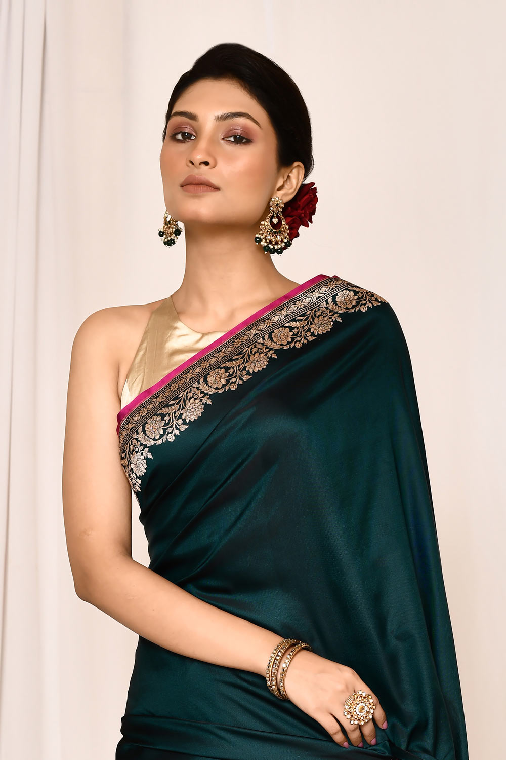 Teal Green Semi Katan Mushru Satin Banarasi Handloom Saree Teal Green Semi Katan Mushru Satin Banarasi Handloom Saree