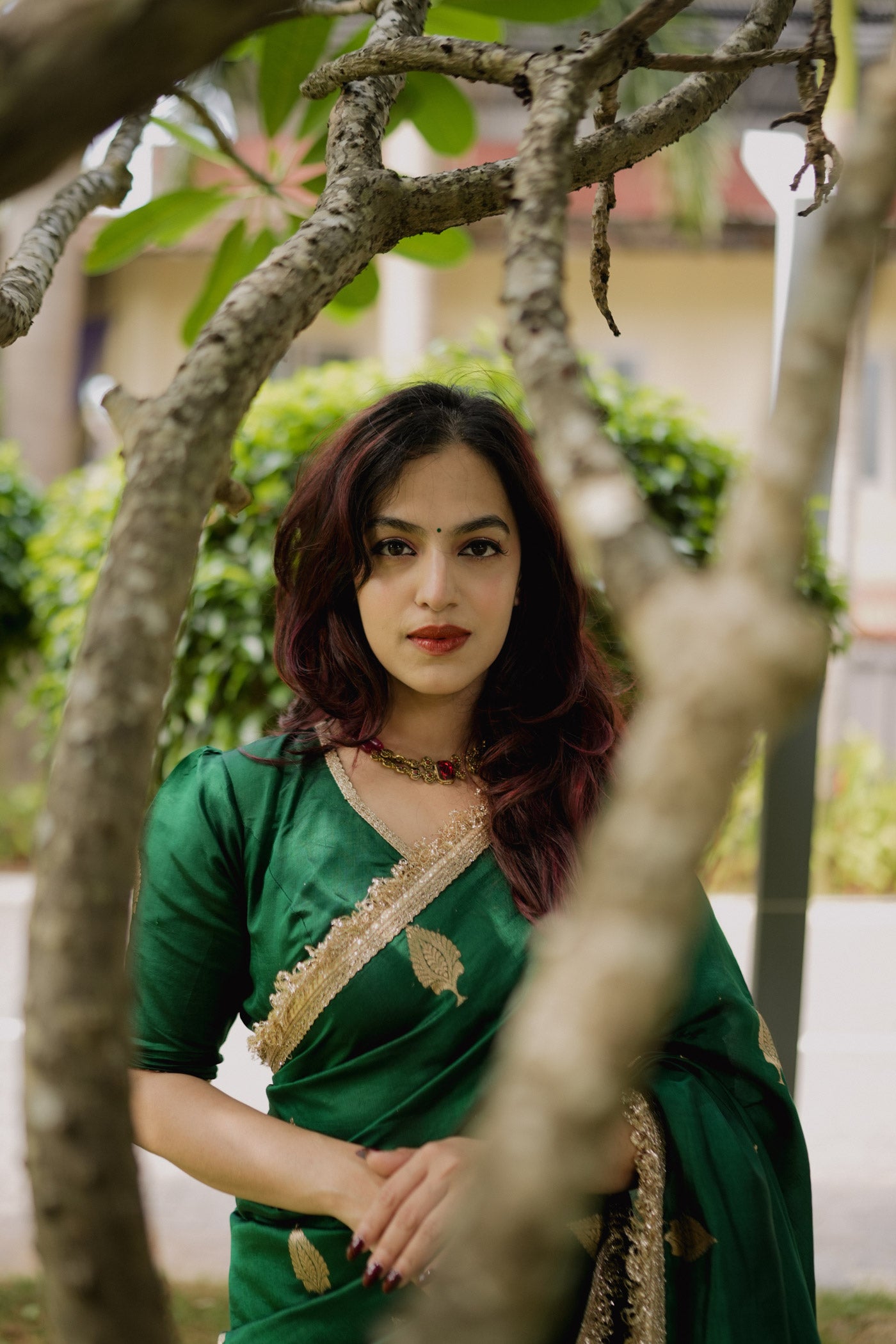 Bottle Green Pure Katan Silk Kadhua Banarasi Handloom Saree Bottle Green Pure Katan Silk Kadhua Banarasi Handloom Saree