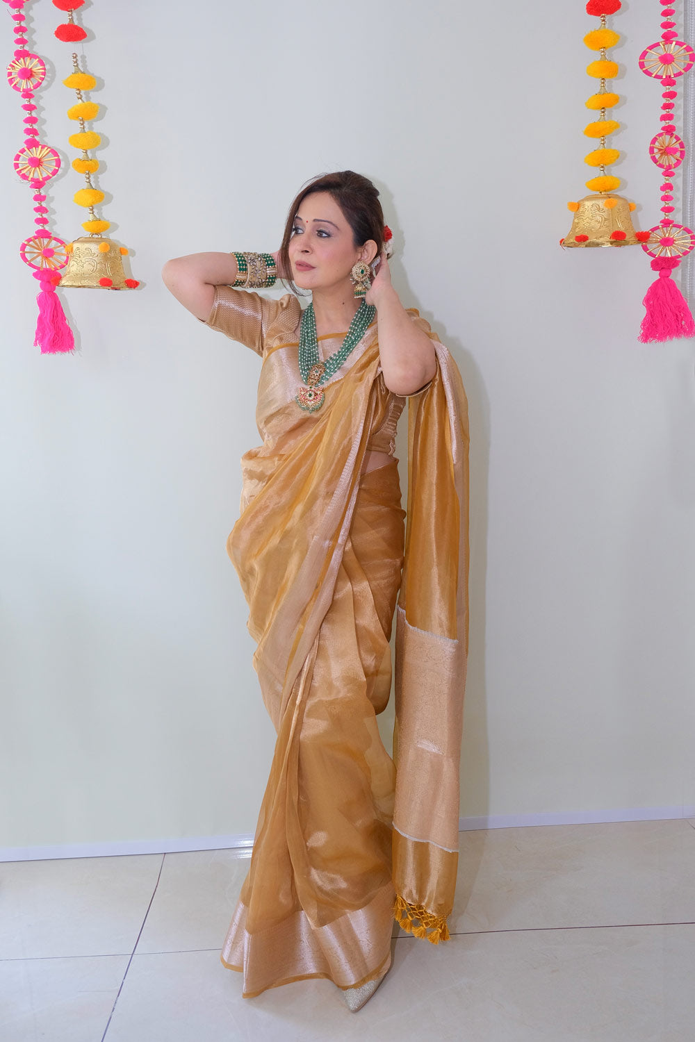 ‘Tejaswini’ Pure Diamond Iktara Tissue Banarasi Handloom Saree ‘Tejaswini’ Pure Diamond Iktara Tissue Banarasi Handloom Saree