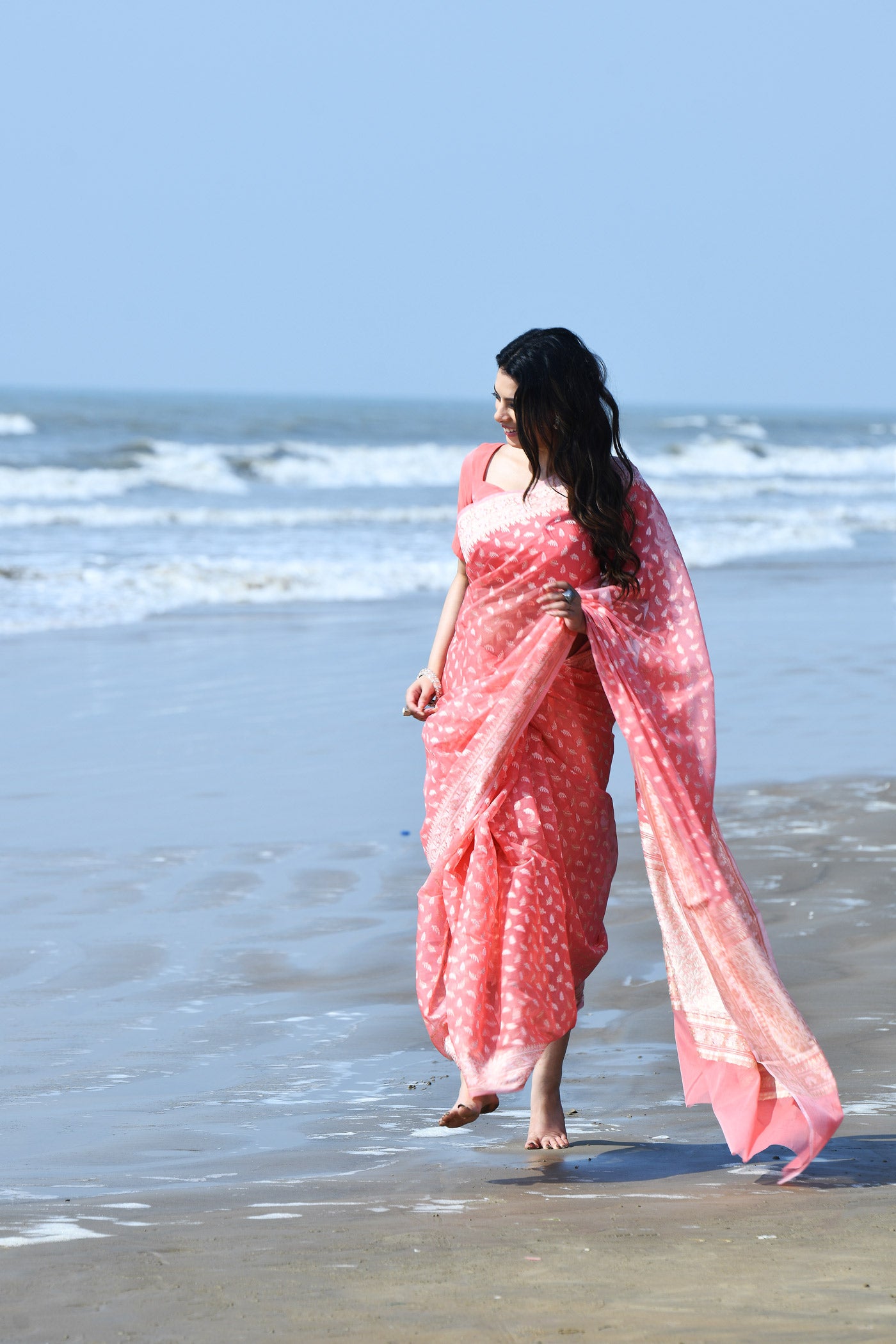 Zehn-e-Gul' Coral Peach Pure Resham Cotton Silk Banarasi Handloom Saree Zehn-e-Gul' Coral Peach Pure Resham Cotton Silk Banarasi Handloom Saree