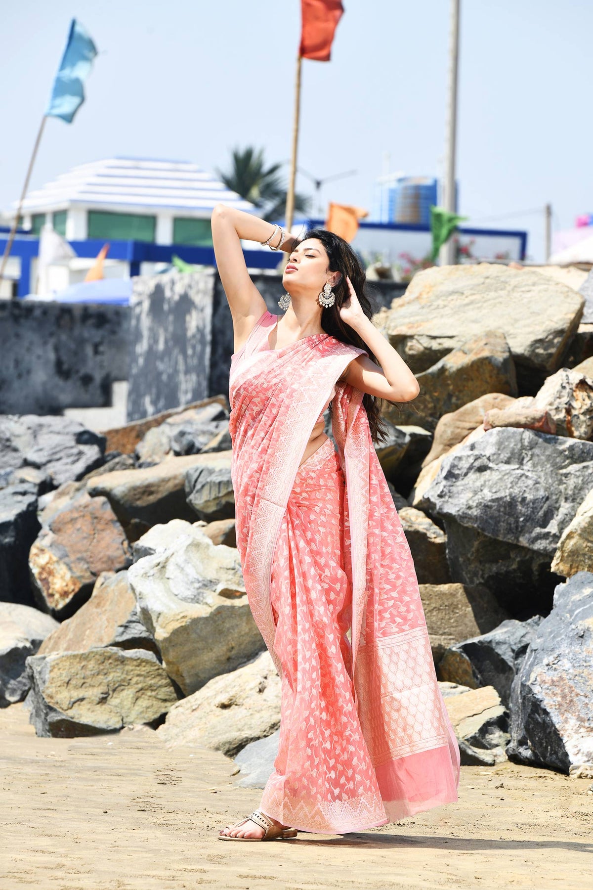 'Mehfil-e-Rang' Coral Peach Pure Resham Cotton Silk Banarasi Handloom Saree