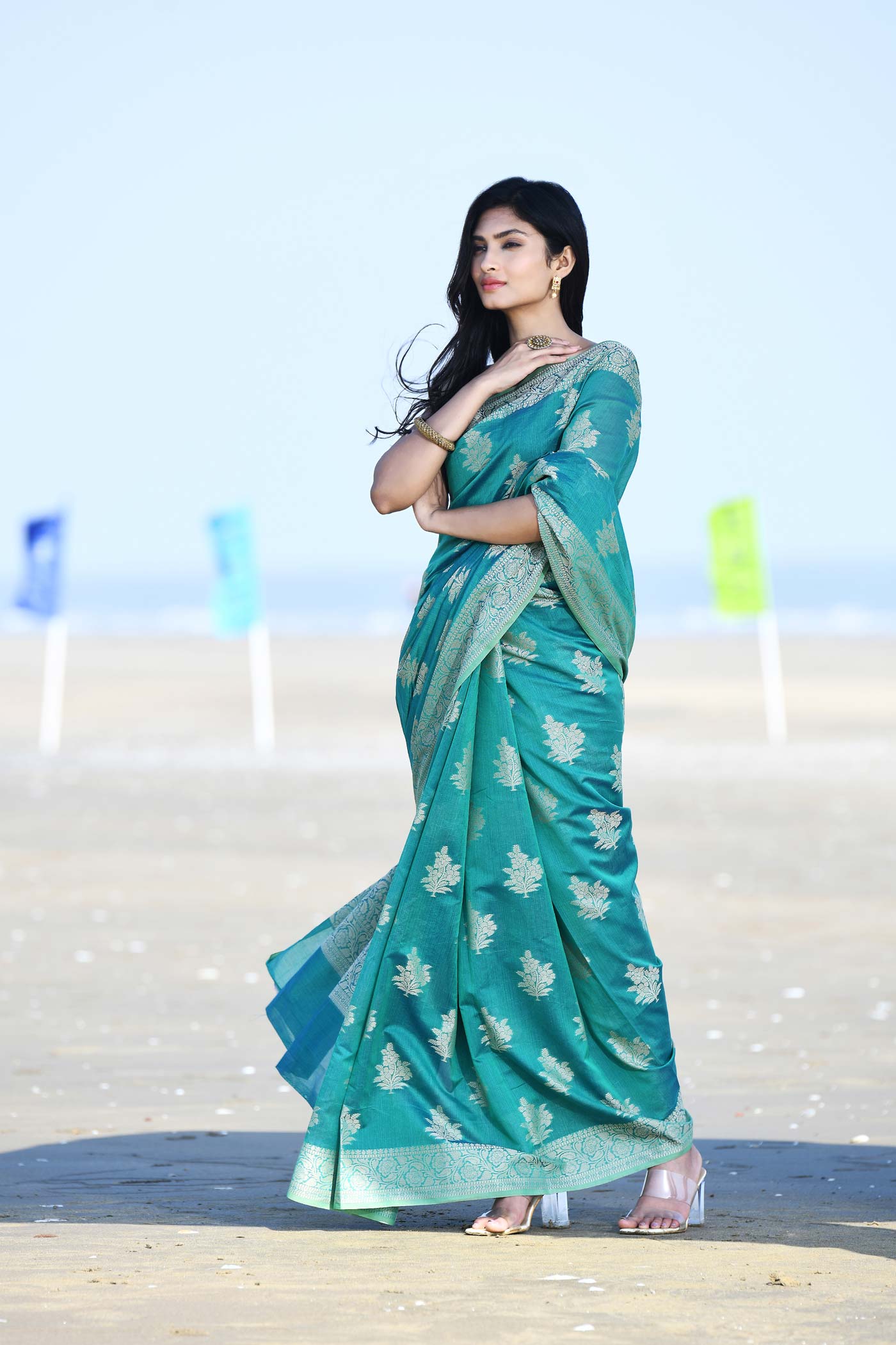'Ruhani' Teal Pure Resham Cotton Banarasi Handloom Saree 'Ruhani' Teal Pure Resham Cotton Banarasi Handloom Saree