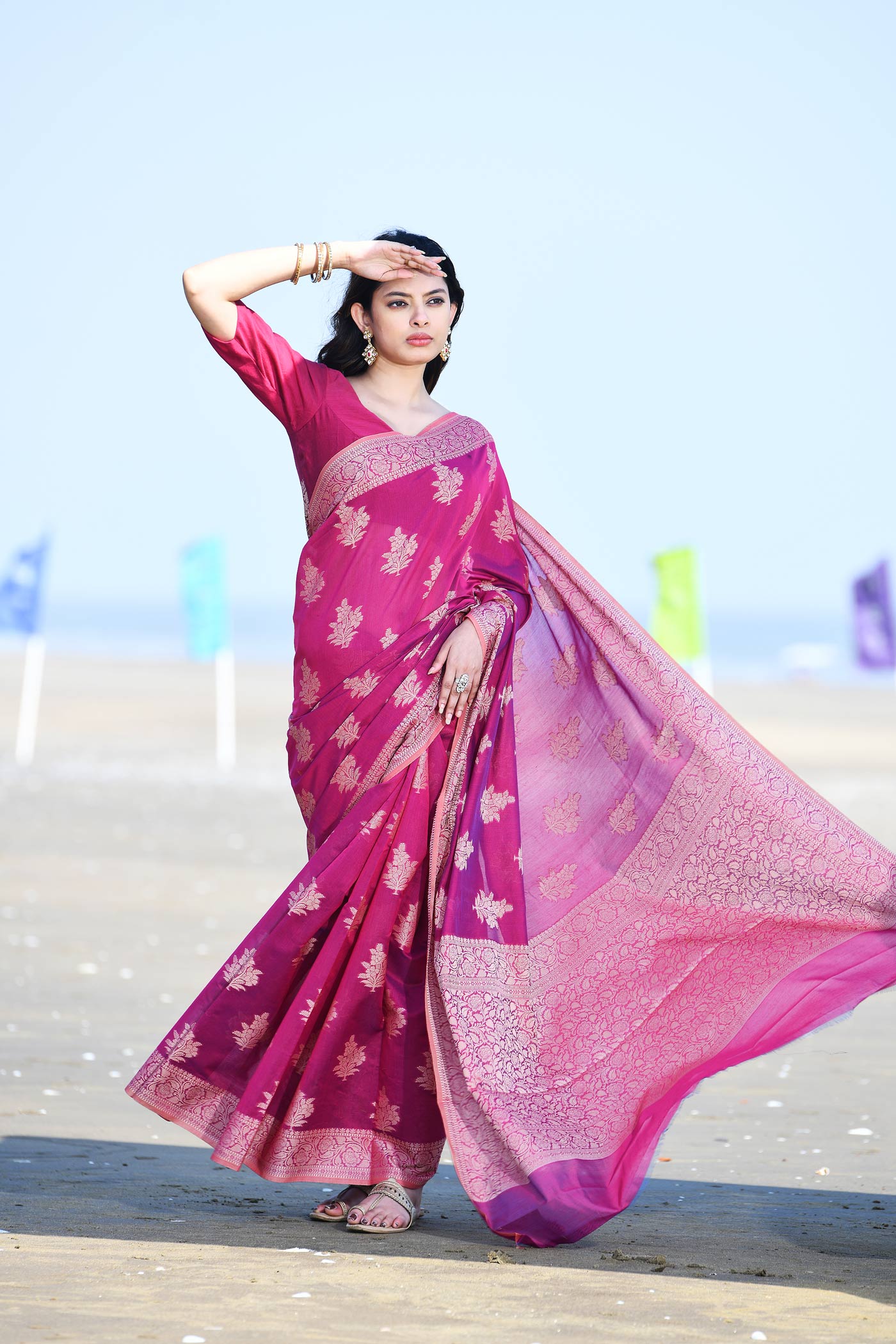 'Ruhani' Magenta Rose Pure Resham Cotton Banarasi Handloom Saree 'Ruhani' Magenta Rose Pure Resham Cotton Banarasi Handloom Saree