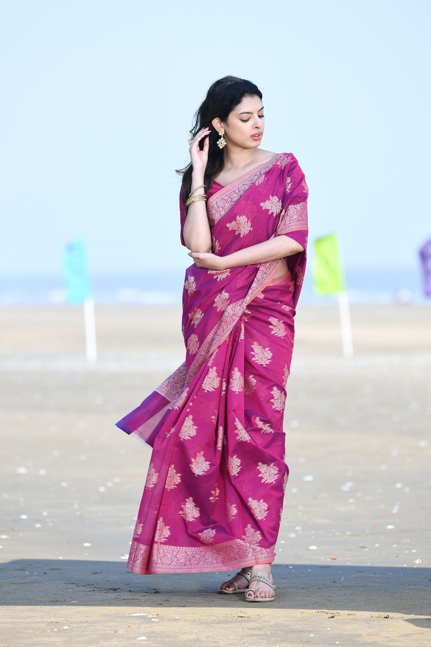 'Ruhani' Magenta Rose Pure Resham Cotton Banarasi Handloom Saree 'Ruhani' Magenta Rose Pure Resham Cotton Banarasi Handloom Saree