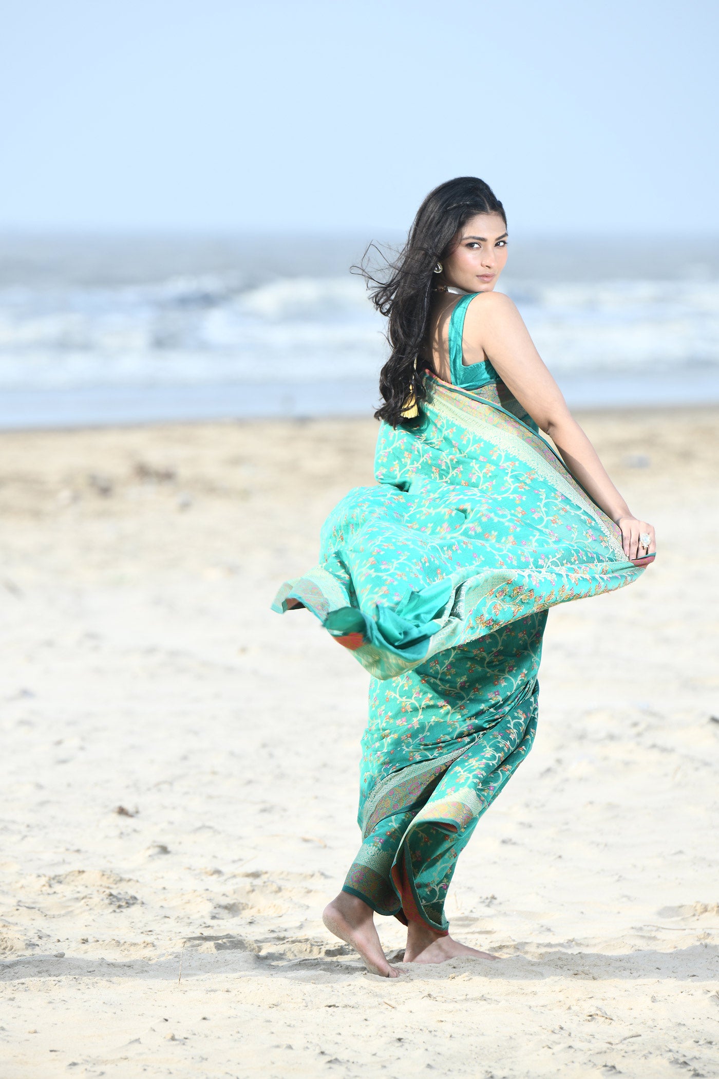 'Nazaakat'  Green Pure Resham Cotton Alfi Jaal Tilfi Border Pure Banarasi Handloom Saree 'Nazaakat'  Green Pure Resham Cotton Alfi Jaal Tilfi Border Pure Banarasi Handloom Saree