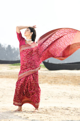 'N'Nazaakat' Deep Pink Pure Resham Cotton Alfi Jaal Tilfi Border Pure Banarasi Handloom Saree