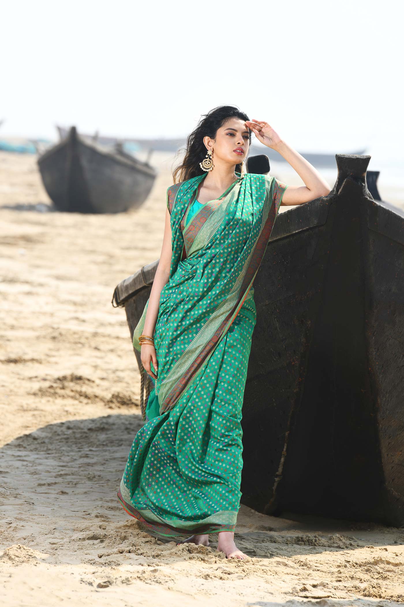 'Shabnam' Green Pure Resham Cotton Alfi Booti Tilfi Border Banarasi Handloom Saree 'Shabnam' Green Pure Resham Cotton Alfi Booti Tilfi Border Banarasi Handloom Saree