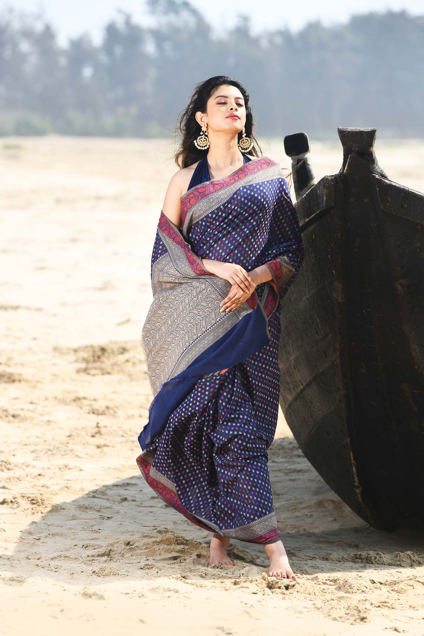 'Shabnam' Blue Pure Resham Cotton Alfi Booti Tilfi Border Banarasi Handloom Saree 'Shabnam' Blue Pure Resham Cotton Alfi Booti Tilfi Border Banarasi Handloom Saree