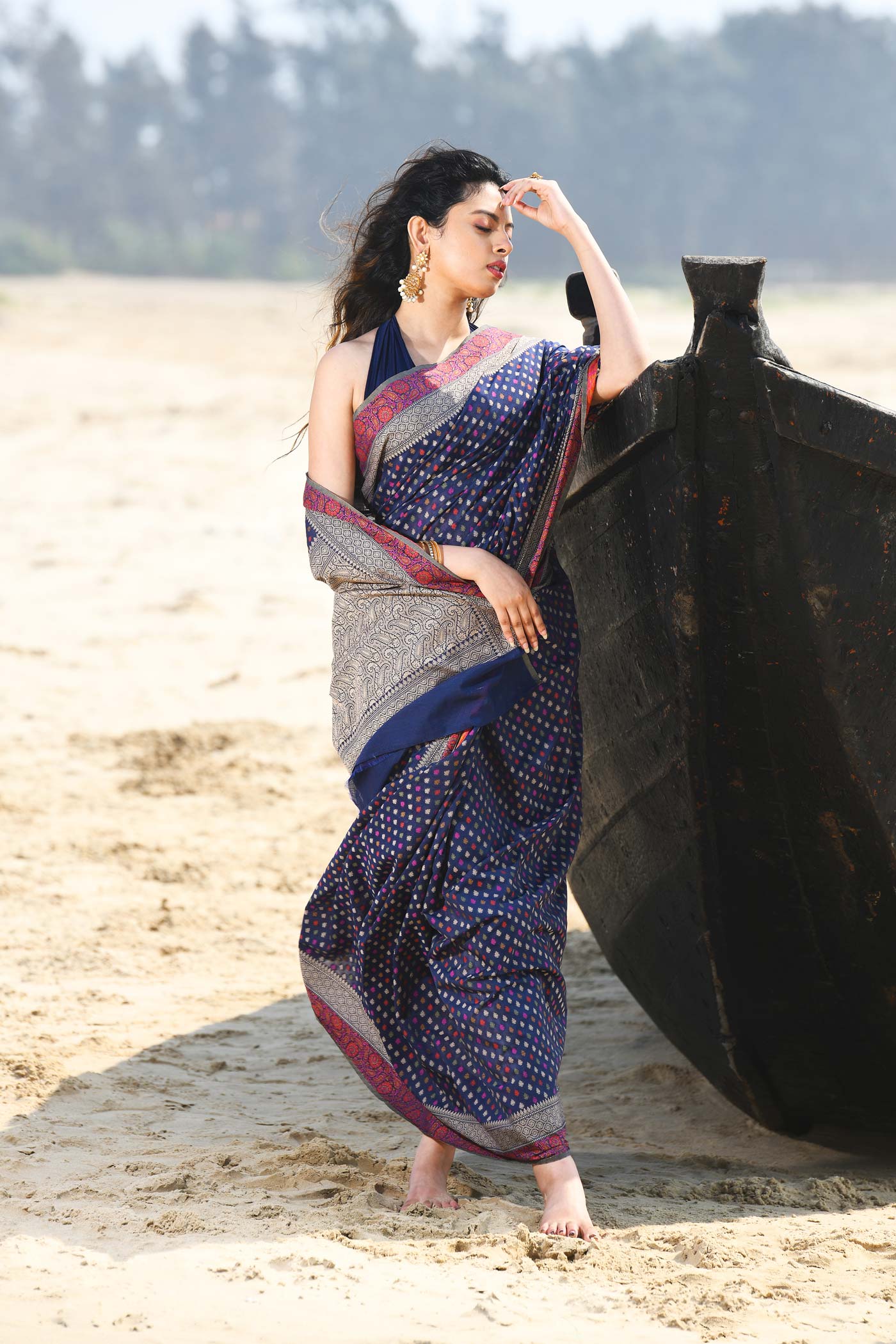 'Shabnam' Blue Pure Resham Cotton Alfi Booti Tilfi Border Banarasi Handloom Saree 'Shabnam' Blue Pure Resham Cotton Alfi Booti Tilfi Border Banarasi Handloom Saree