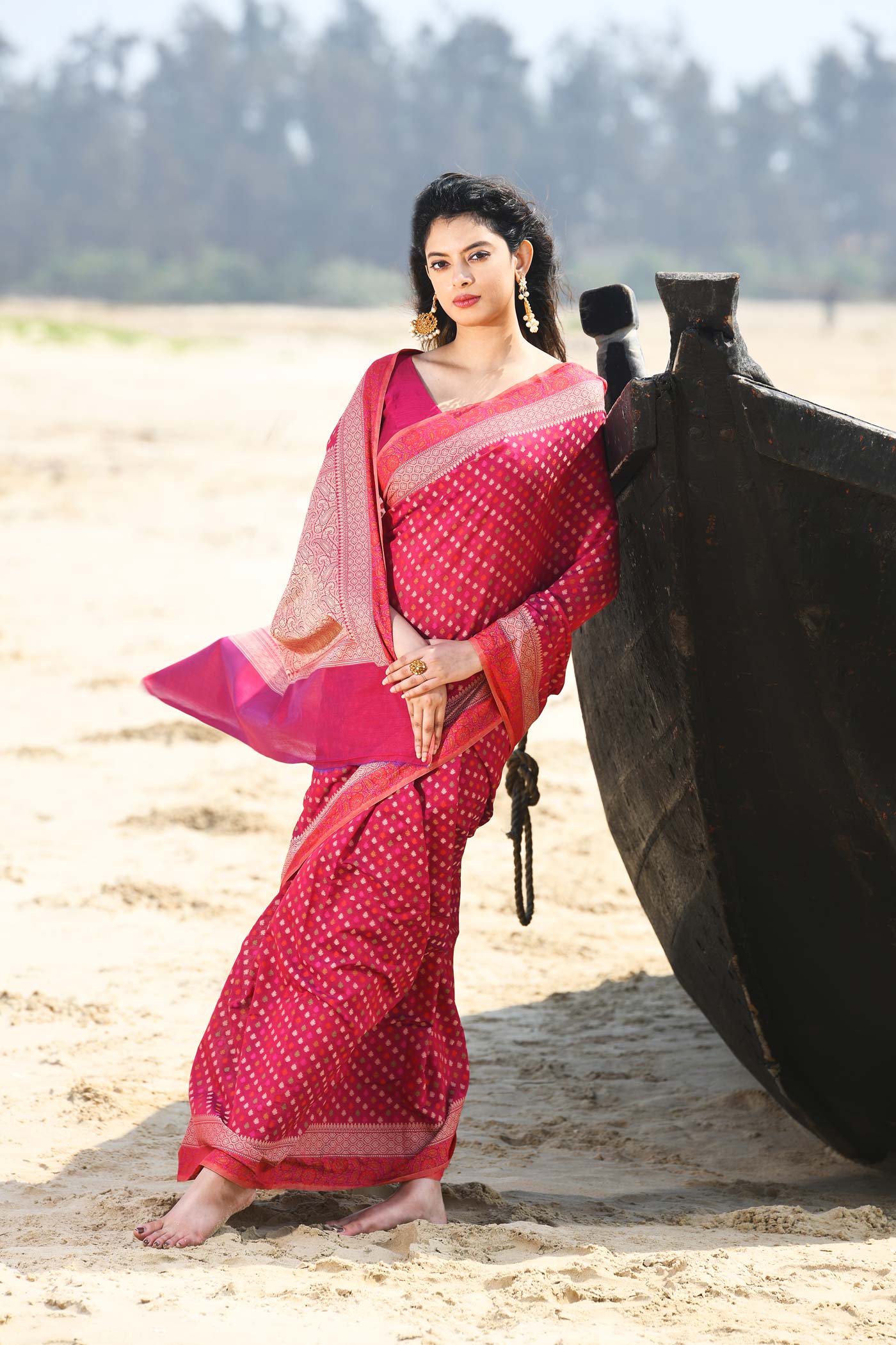 'Shabnam' Raspberry Red-Pink Pure Resham Cotton Alfi Booti Tilfi Border  Banarasi Handloom Saree 'Shabnam' Raspberry Red-Pink Pure Resham Cotton Alfi Booti Tilfi Border  Banarasi Handloom Saree