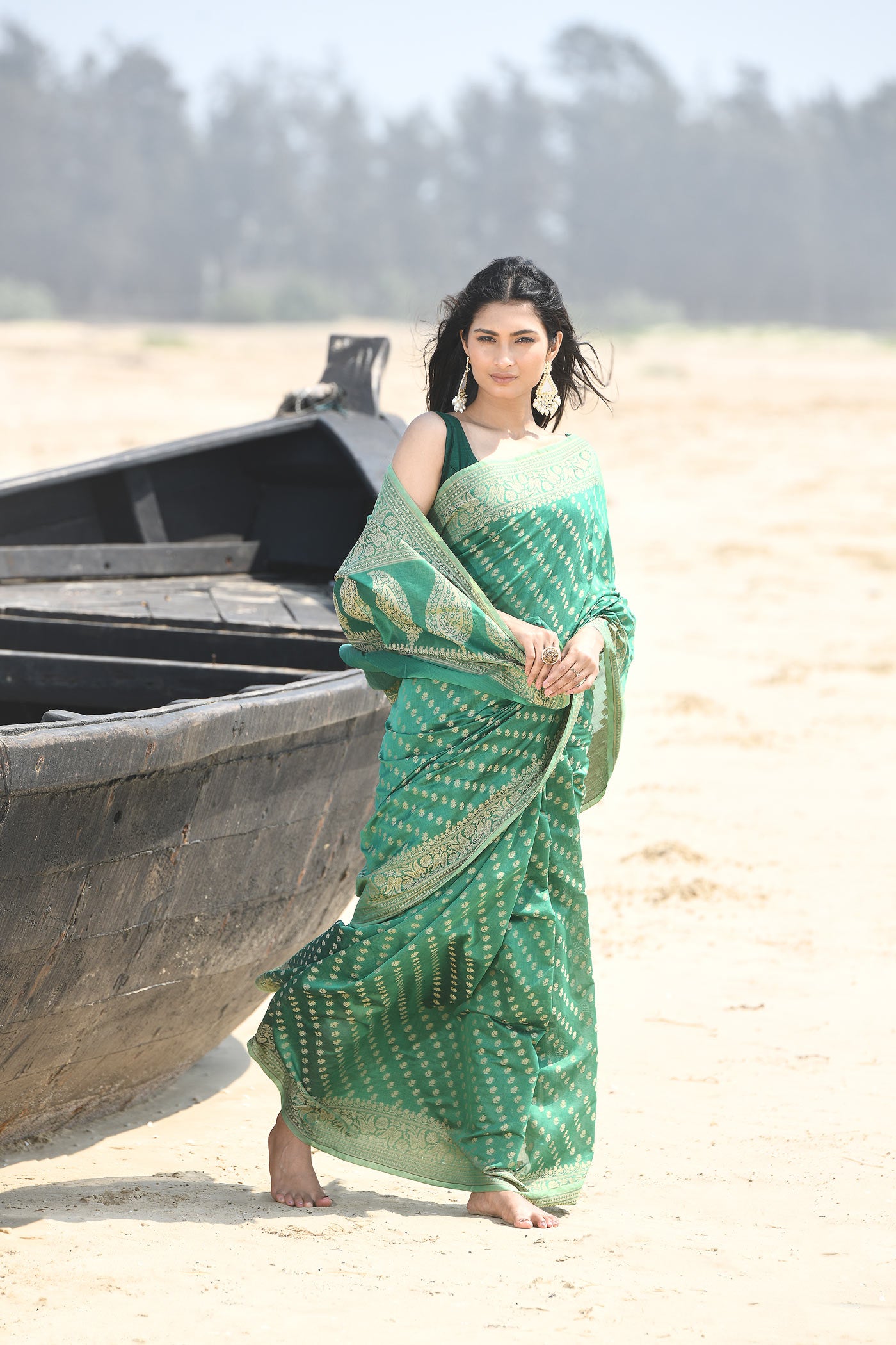 'Sitara' Green Pure Resham Cotton Banarasi Handloom Saree 'Sitara' Green Pure Resham Cotton Banarasi Handloom Saree