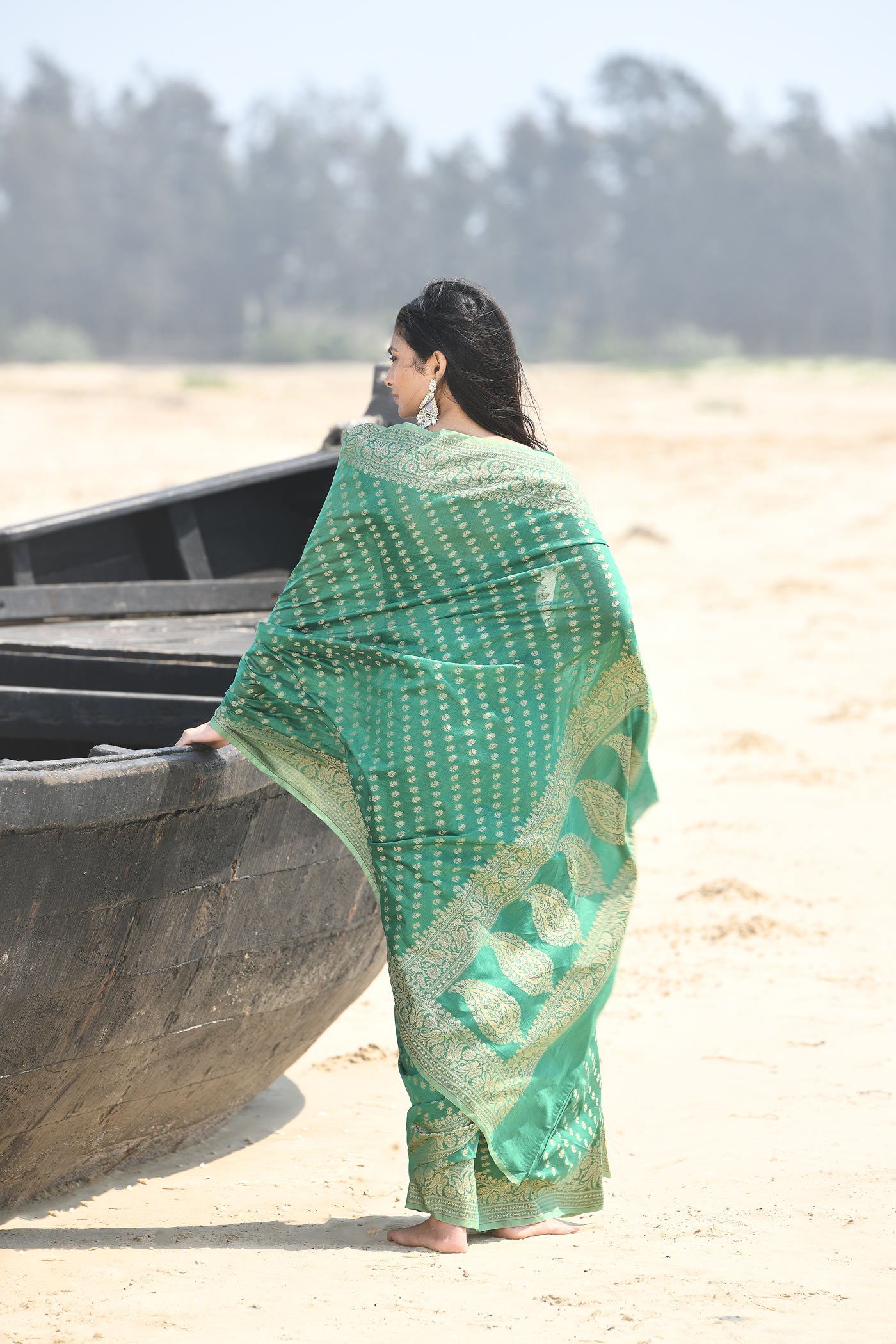 'Sitara' Green Pure Resham Cotton Banarasi Handloom Saree 'Sitara' Green Pure Resham Cotton Banarasi Handloom Saree